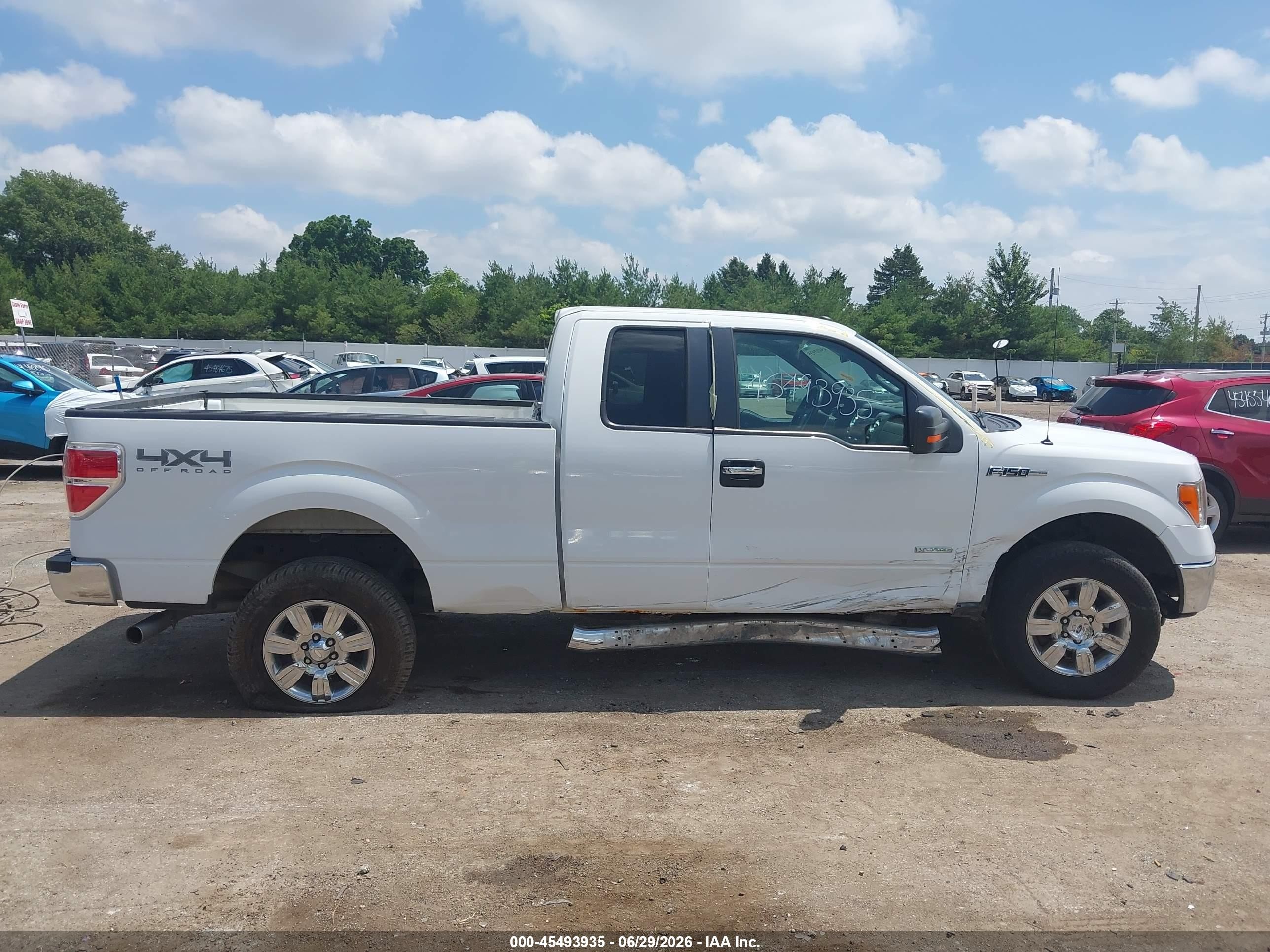 2011 Ford F-150 Xlt Белый vin: 1FTFX1ET3BFC29738