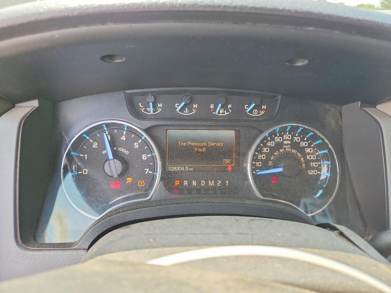 2012 Ford F150 Super Cab Gray vin: 1FTFX1ET3CFA54747