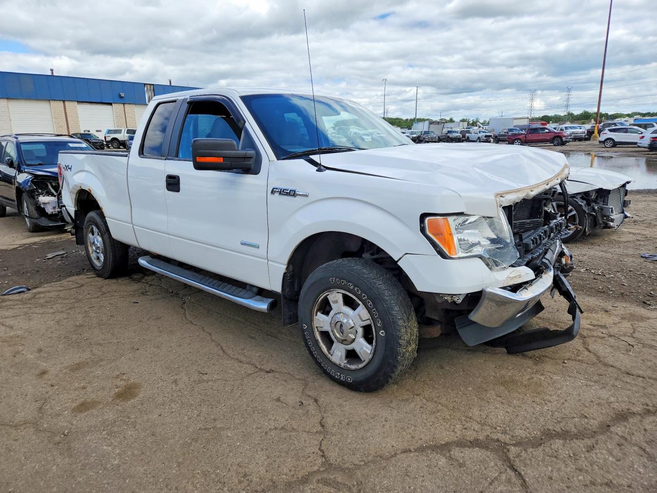 2012 Ford F150 Super Cab White vin: 1FTFX1ET3CFC90945