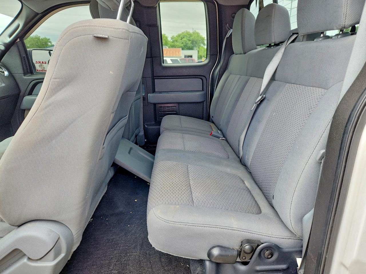 2012 Ford F150 White vin: 1FTFX1ET3CKE17345