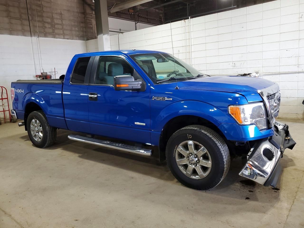 2013 Ford F150 Super Cab Blue vin: 1FTFX1ET3DFA18381