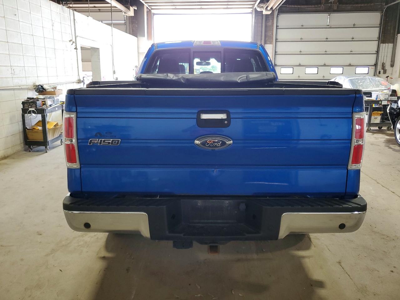2013 Ford F150 Super Cab Blue vin: 1FTFX1ET3DFA18381