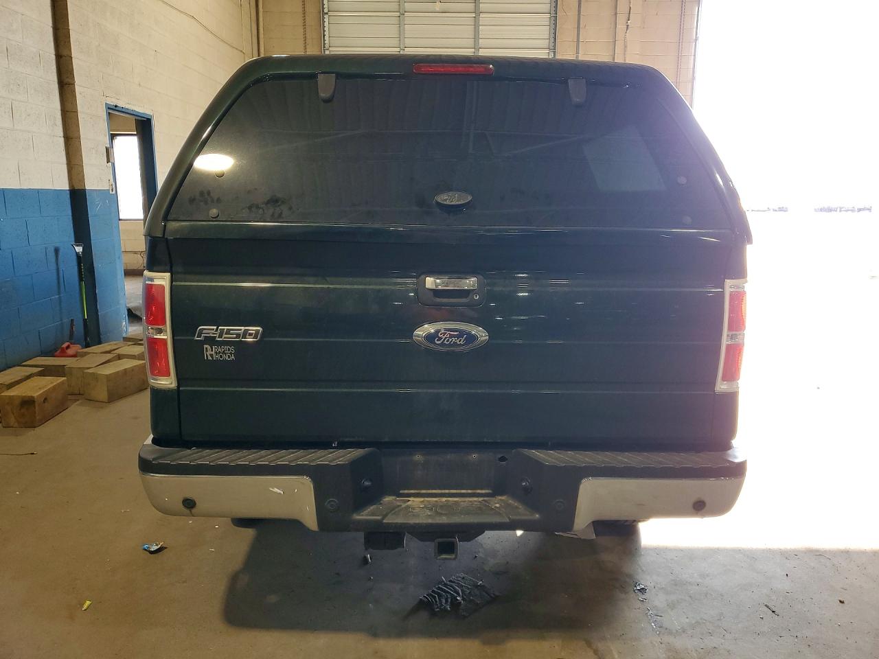 2013 Ford F150 Super Cab Green vin: 1FTFX1ET3DFC20007
