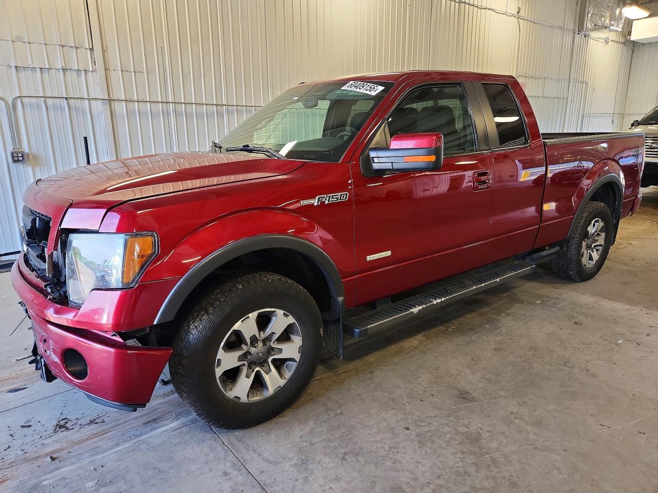 2013 Ford F150 Super Cab Red vin: 1FTFX1ET3DKD60758