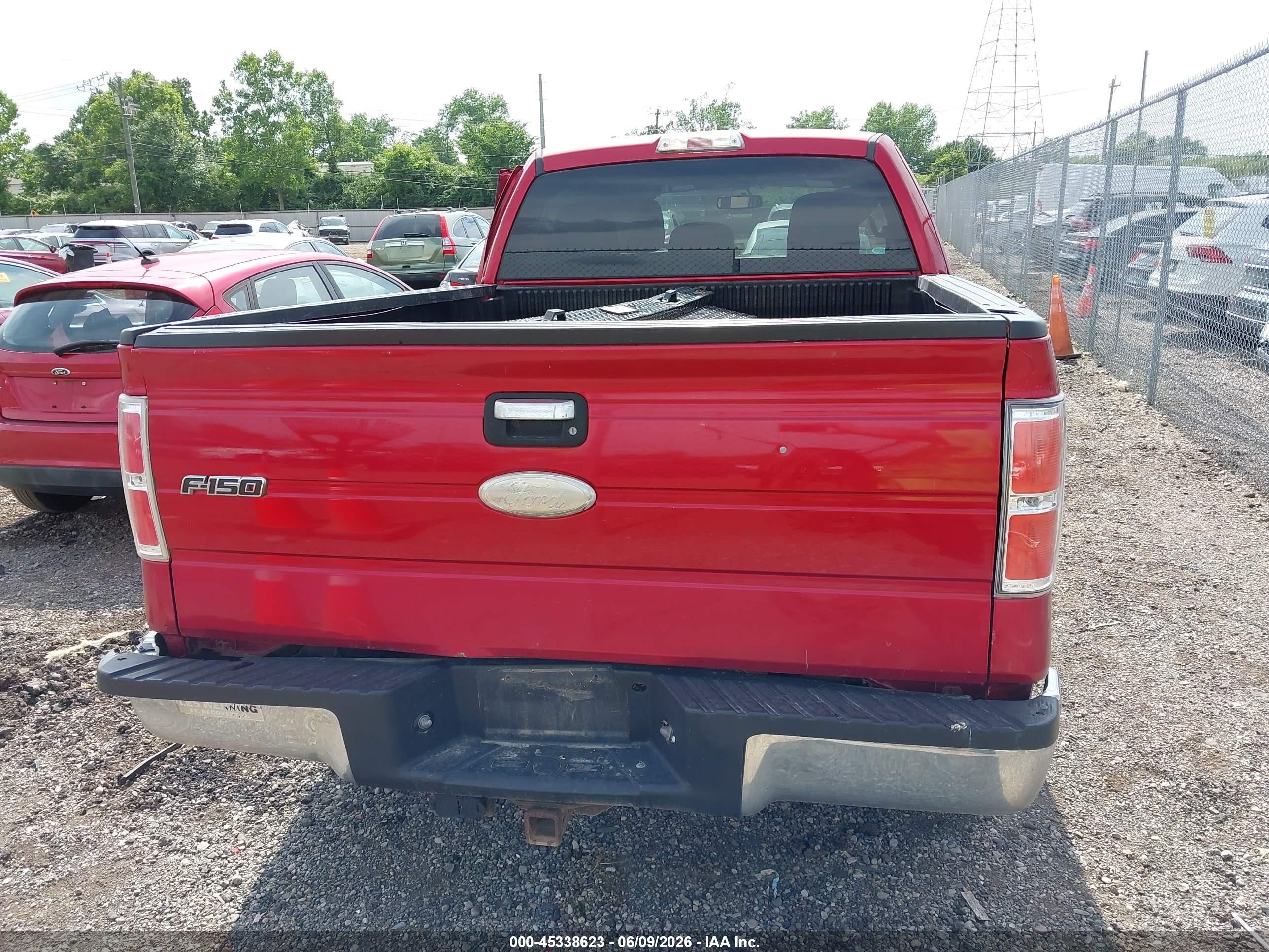 2012 Ford F-150 Xlt Red vin: 1FTFX1ET4CFA84629