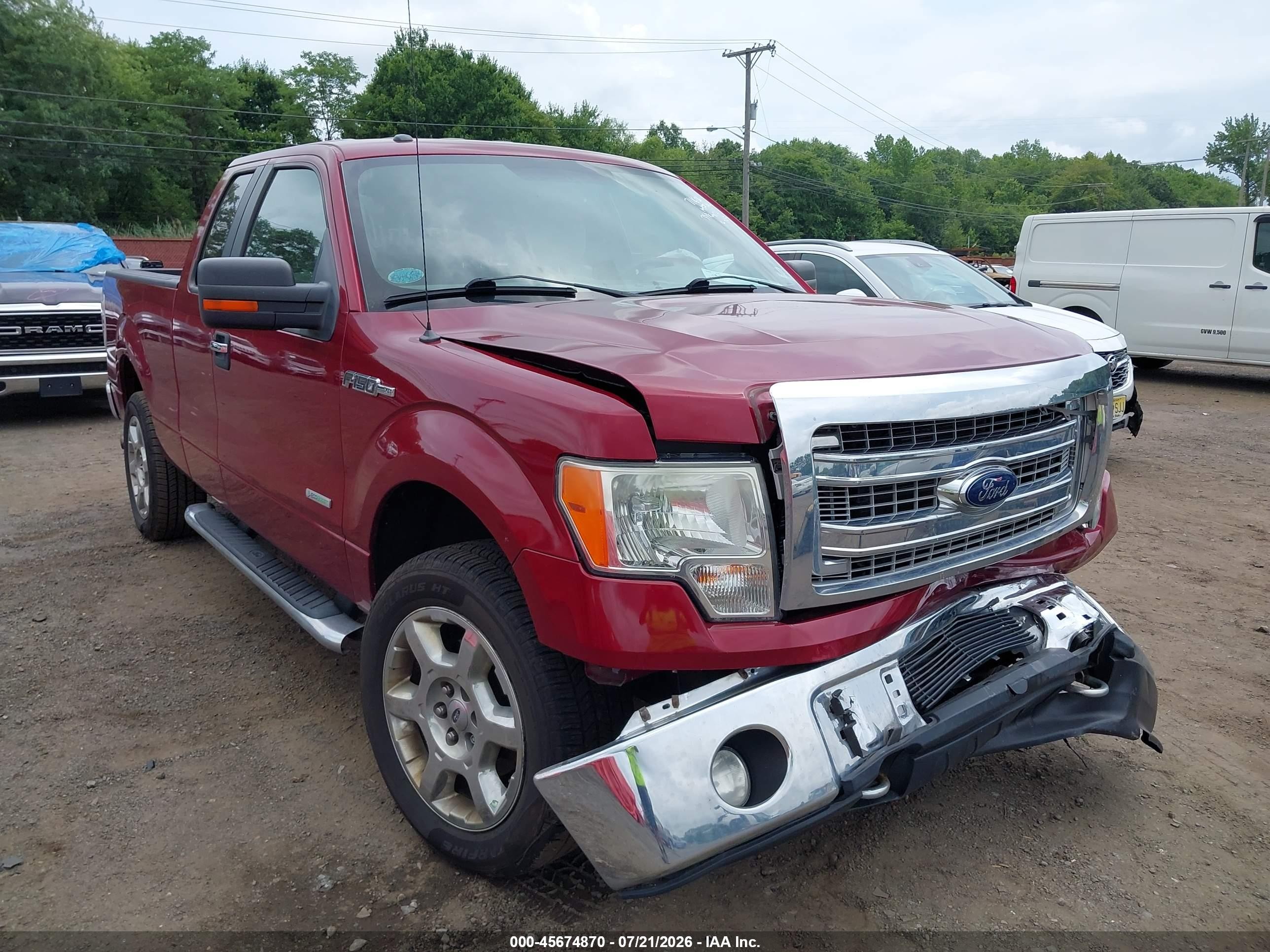 2013 Ford F-150 Xlt Red vin: 1FTFX1ET4DFC16208