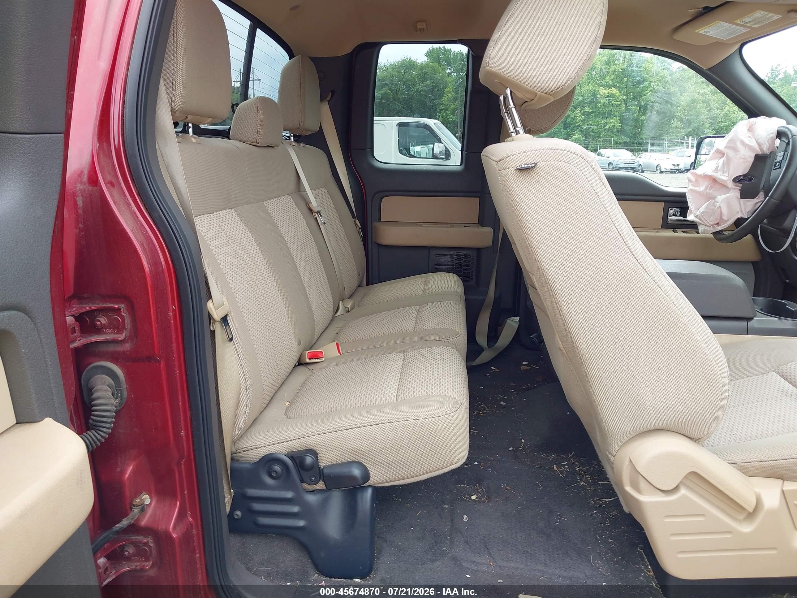 2013 Ford F-150 Xlt Red vin: 1FTFX1ET4DFC16208