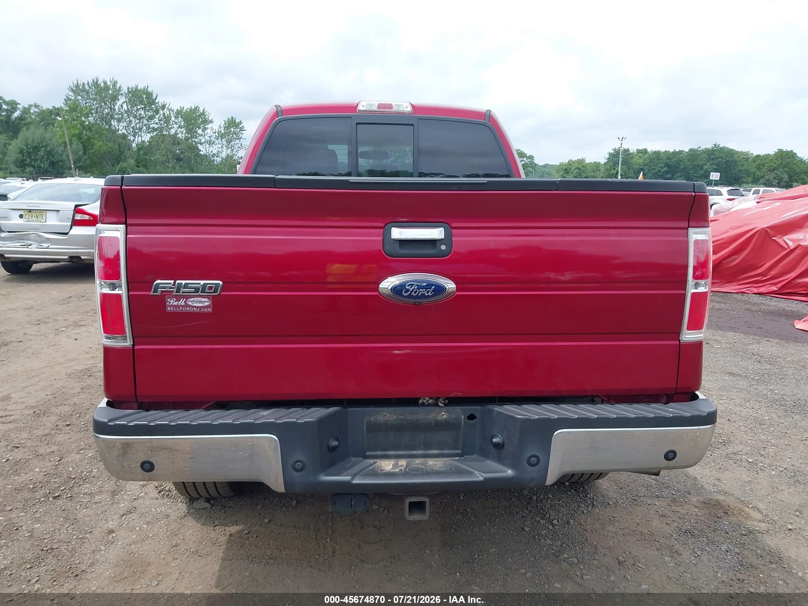 2013 Ford F-150 Xlt Red vin: 1FTFX1ET4DFC16208