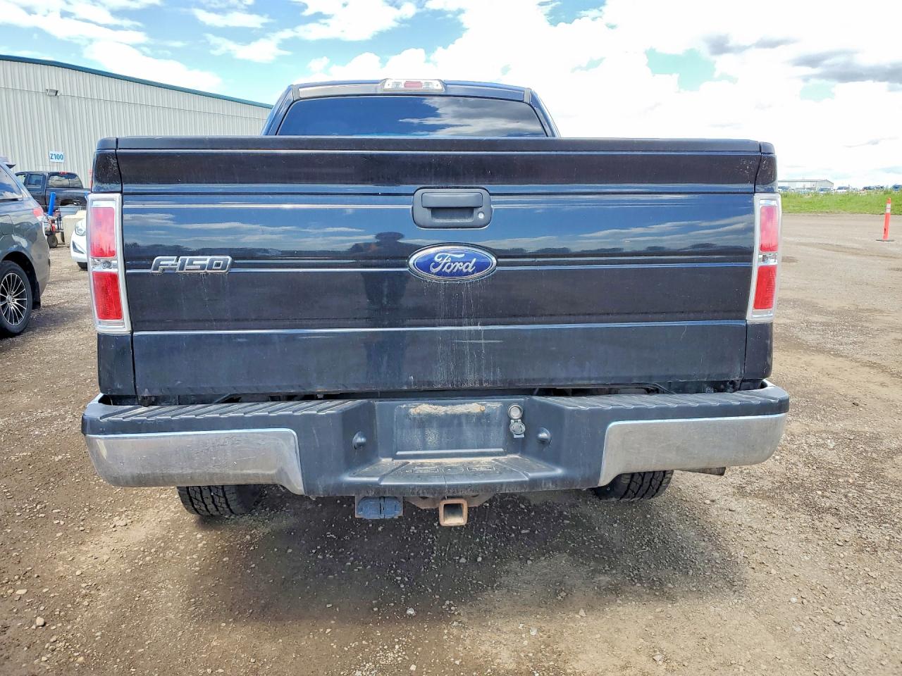 2014 Ford F150 Super Cab Black vin: 1FTFX1ET4EFC10183