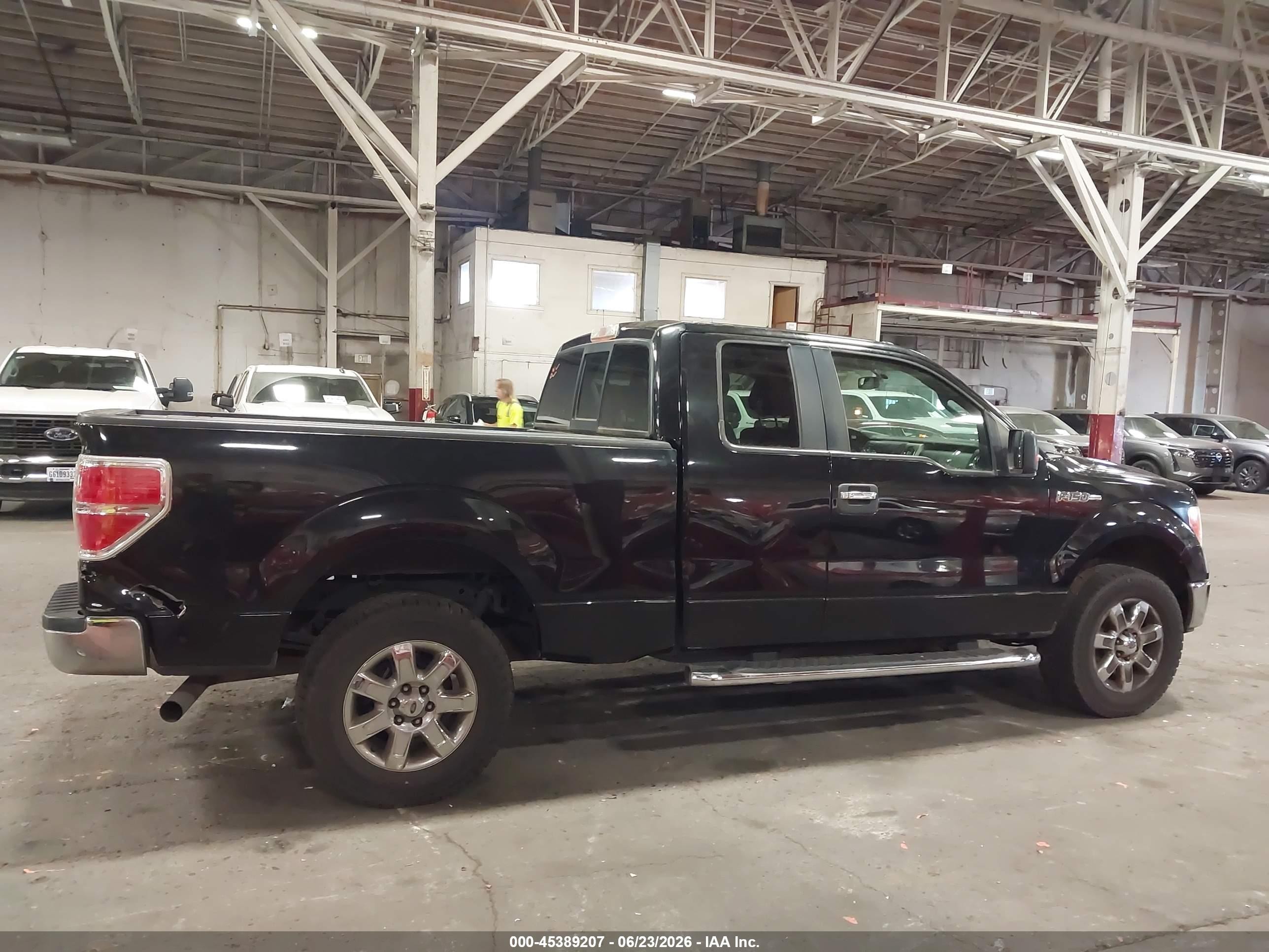 2014 Ford F-150 Xlt Black vin: 1FTFX1ET4EKD53318