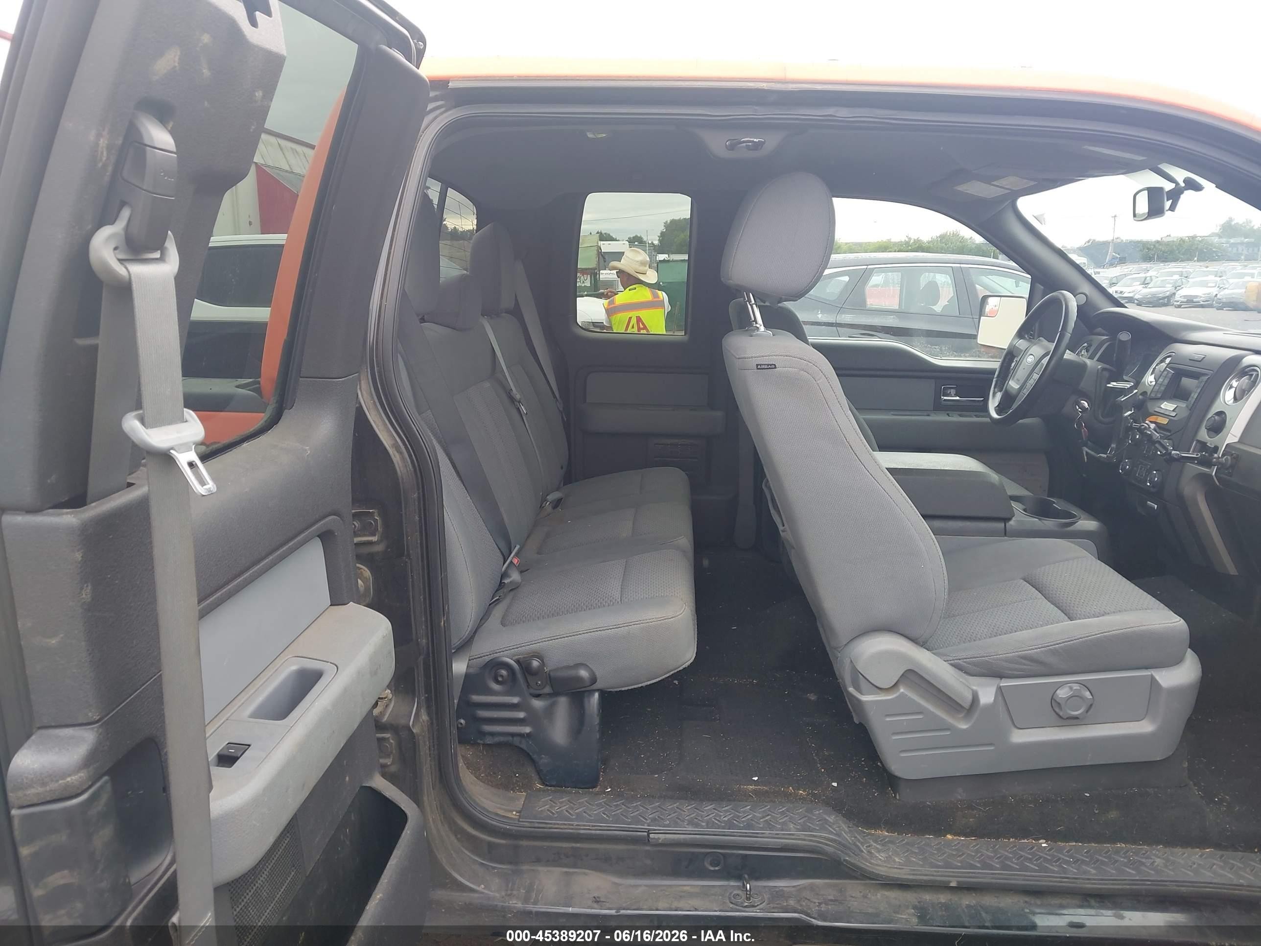 2014 Ford F-150 Xlt Black vin: 1FTFX1ET4EKD53318