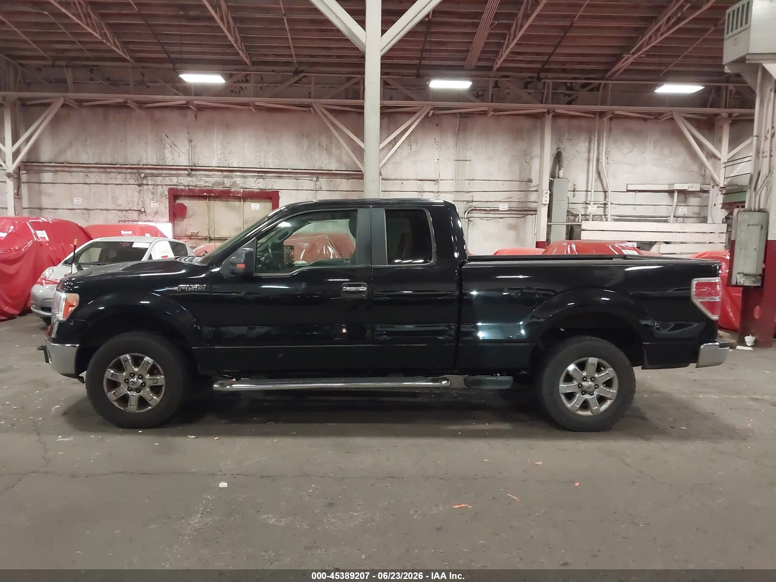 2014 Ford F-150 Xlt Black vin: 1FTFX1ET4EKD53318