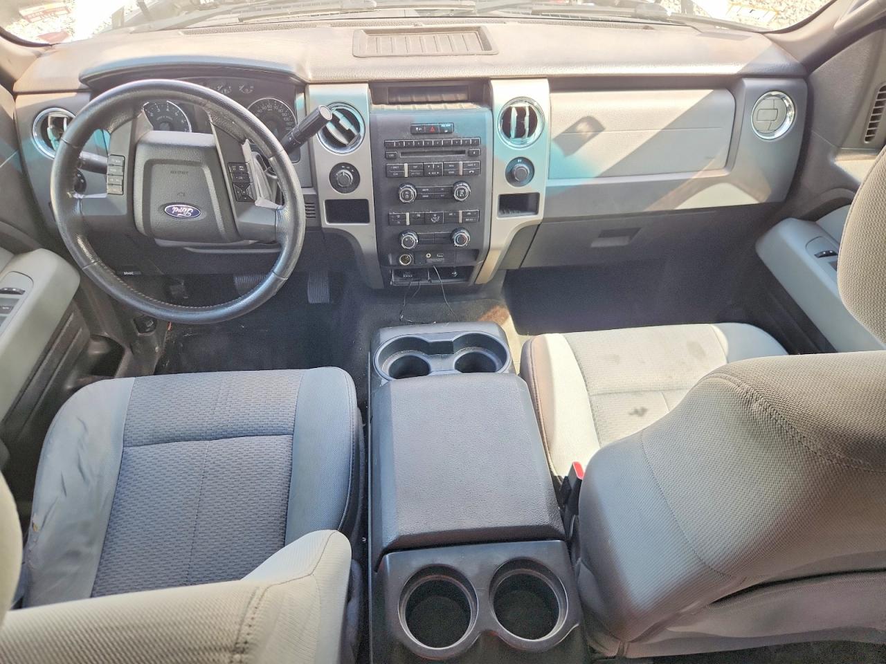 2011 Ford F150 Super Cab White vin: 1FTFX1ET5BFC28137