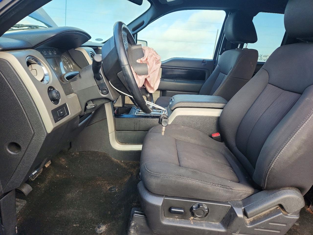 2011 Ford F150 Super Cab Blue vin: 1FTFX1ET5BKD88932