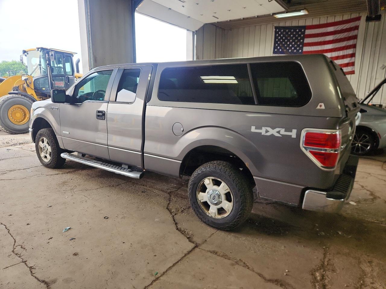 2013 Ford F150 Super Cab Silver vin: 1FTFX1ET5DFD53822