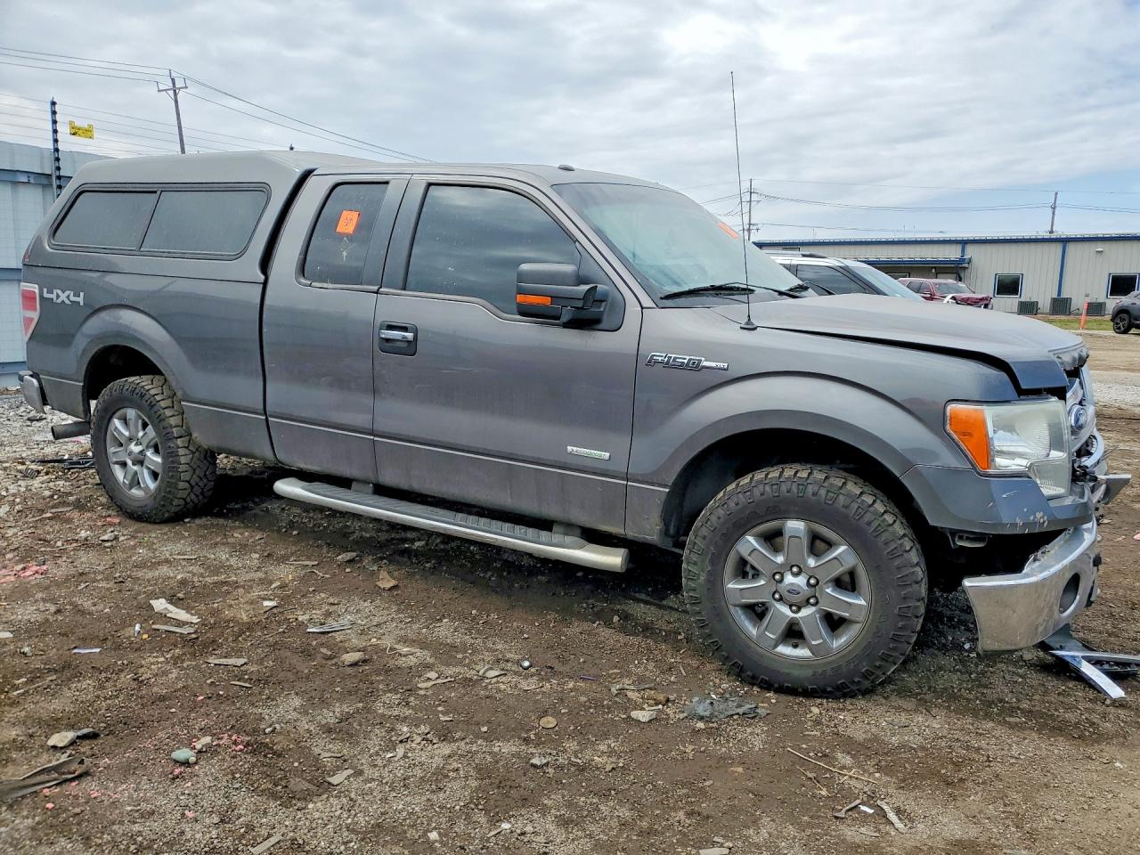 2013 Ford F150 Super Cab Gray vin: 1FTFX1ET5DFD73181