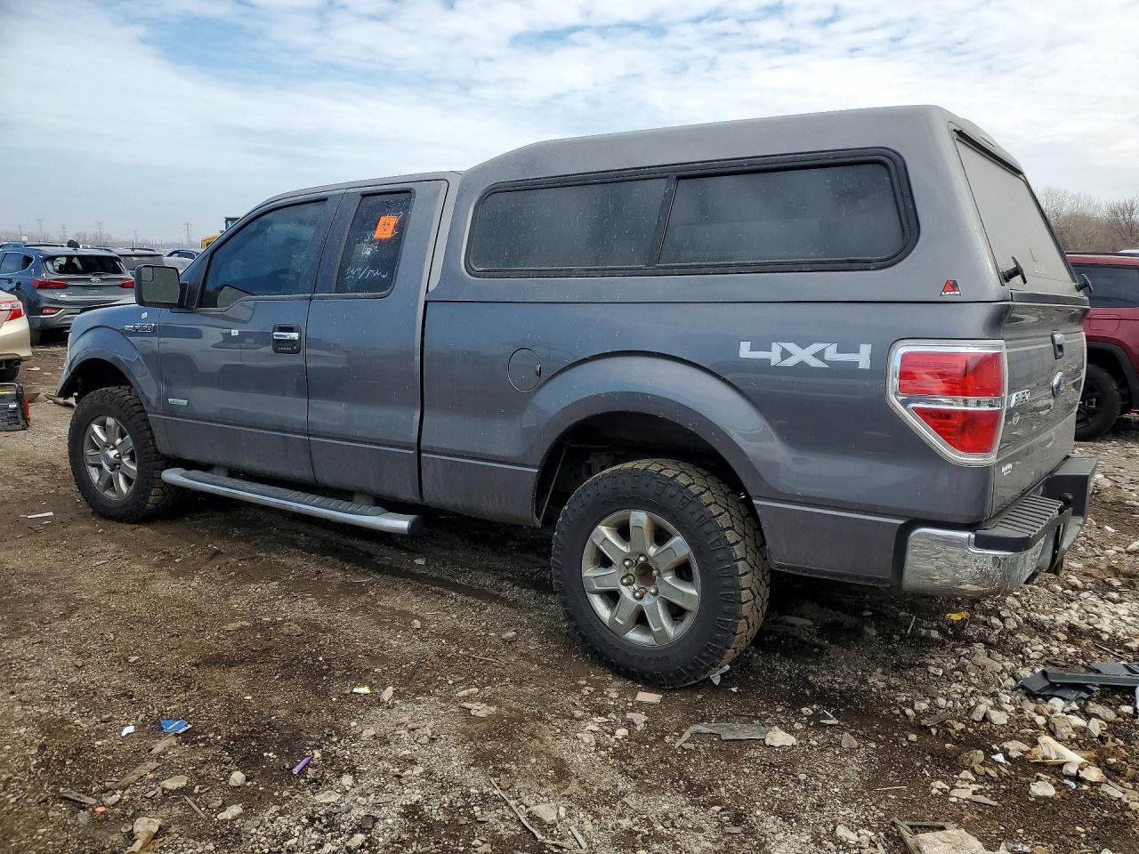 2013 Ford F150 Super Cab Gray vin: 1FTFX1ET5DFD73181