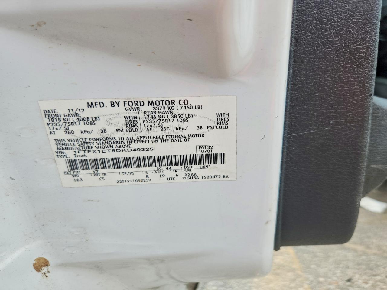 2013 Ford F150 Super Cab White vin: 1FTFX1ET5DKD49325