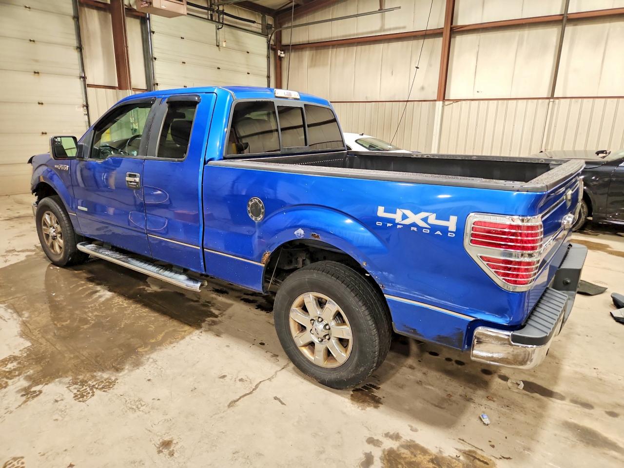 2013 Ford F150 Super Cab Blue vin: 1FTFX1ET5DKG16012