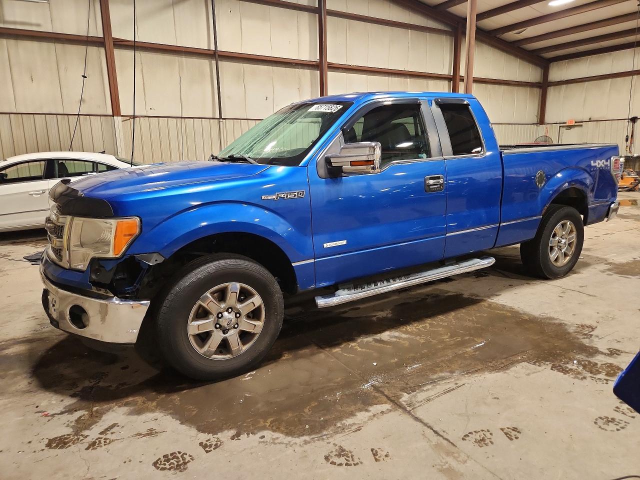 2013 Ford F150 Super Cab Blue vin: 1FTFX1ET5DKG16012