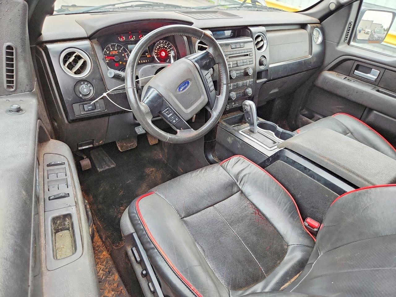 2012 Ford F150 Super Cab Черный vin: 1FTFX1ET6CFA74135