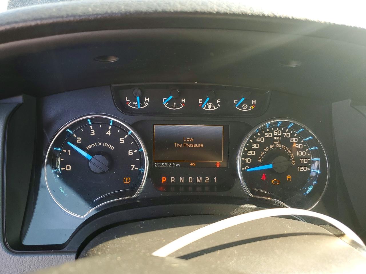 2013 Ford F150 Super Cab Blue vin: 1FTFX1ET6DFD69852