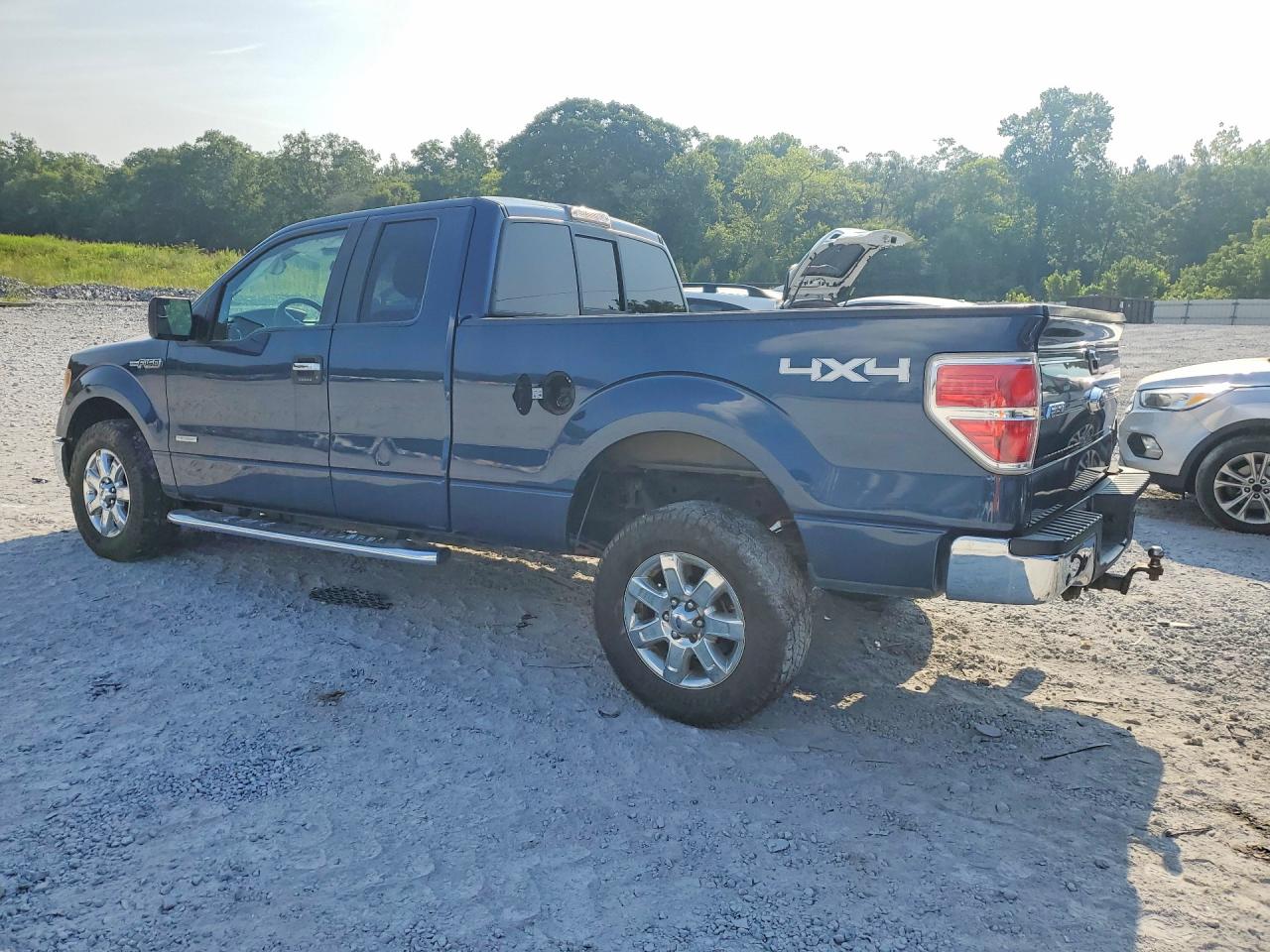 2013 Ford F150 Super Cab Blue vin: 1FTFX1ET6DFD69852