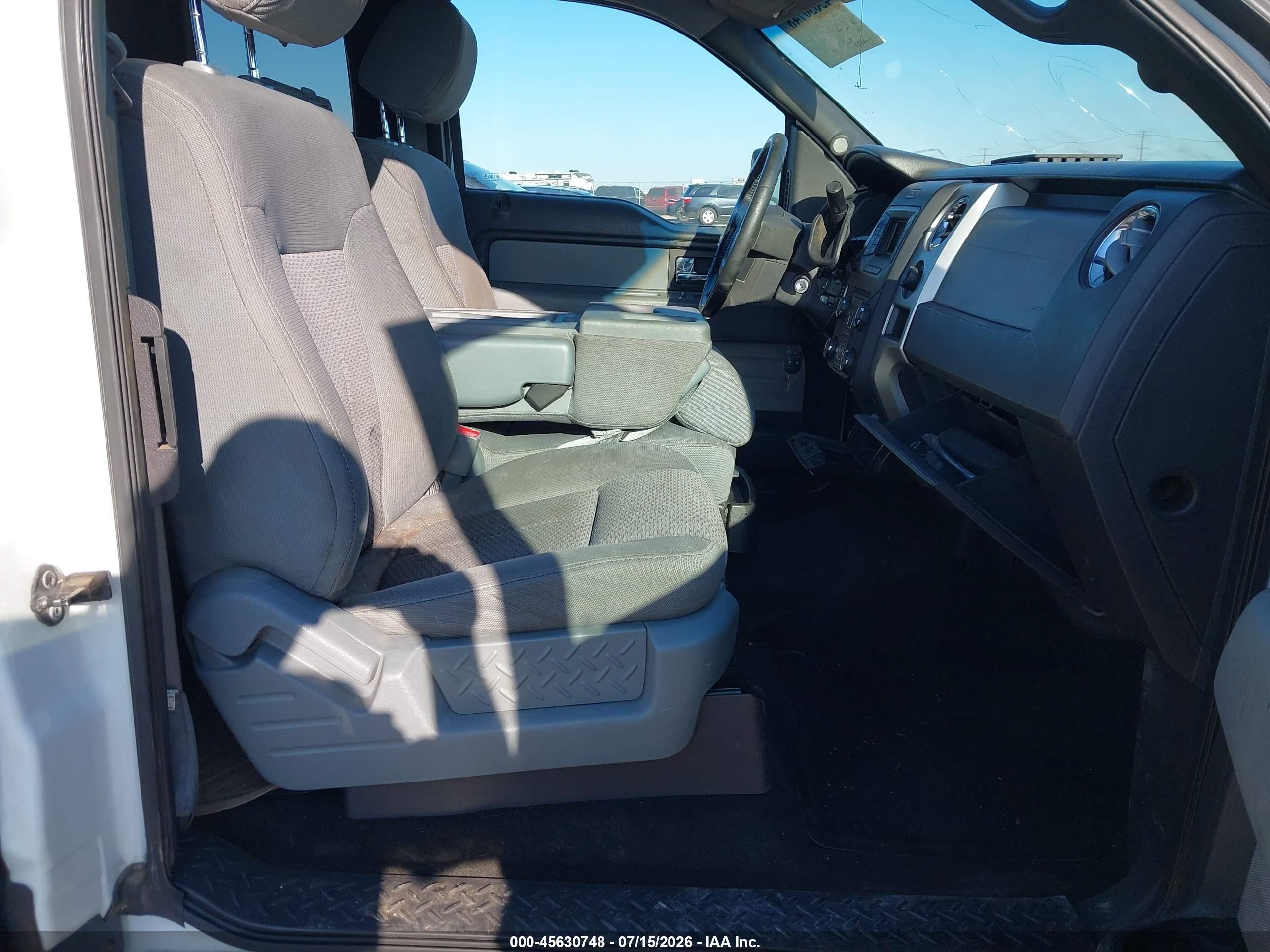 2013 Ford F-150 Xlt White vin: 1FTFX1ET6DKD70099