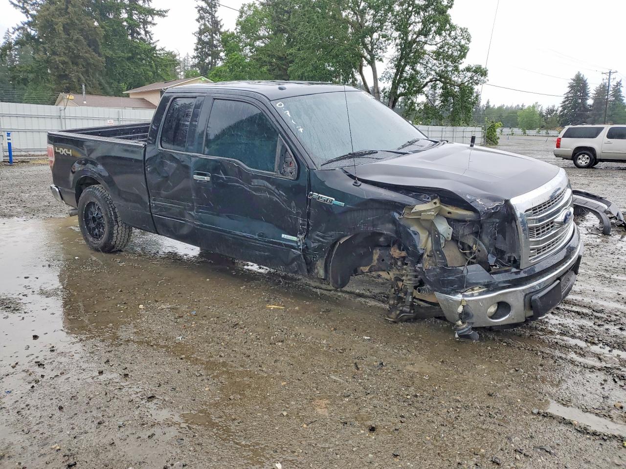 2014 Ford F150 Super Cab Black vin: 1FTFX1ET6EFB46017