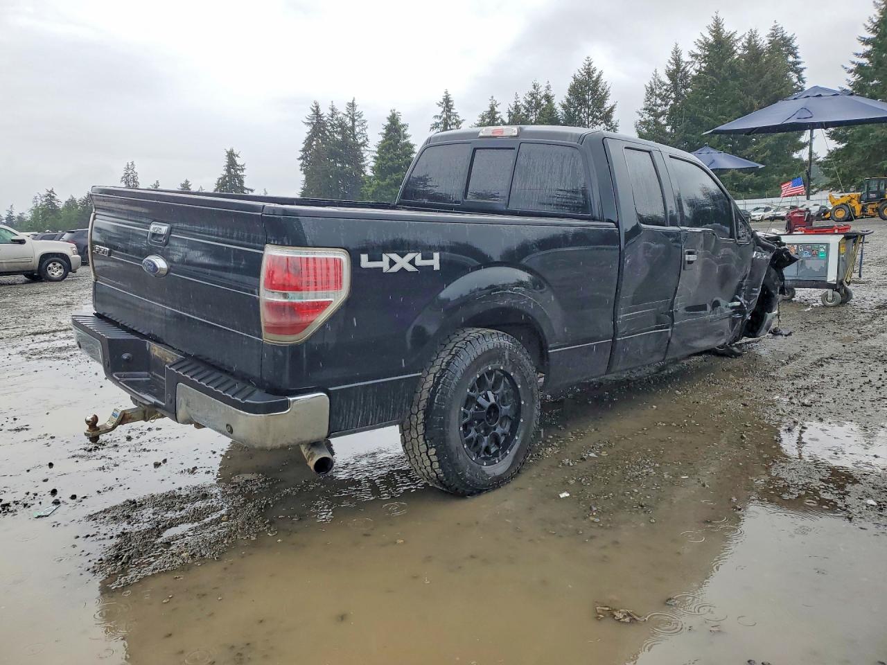 2014 Ford F150 Super Cab Black vin: 1FTFX1ET6EFB46017