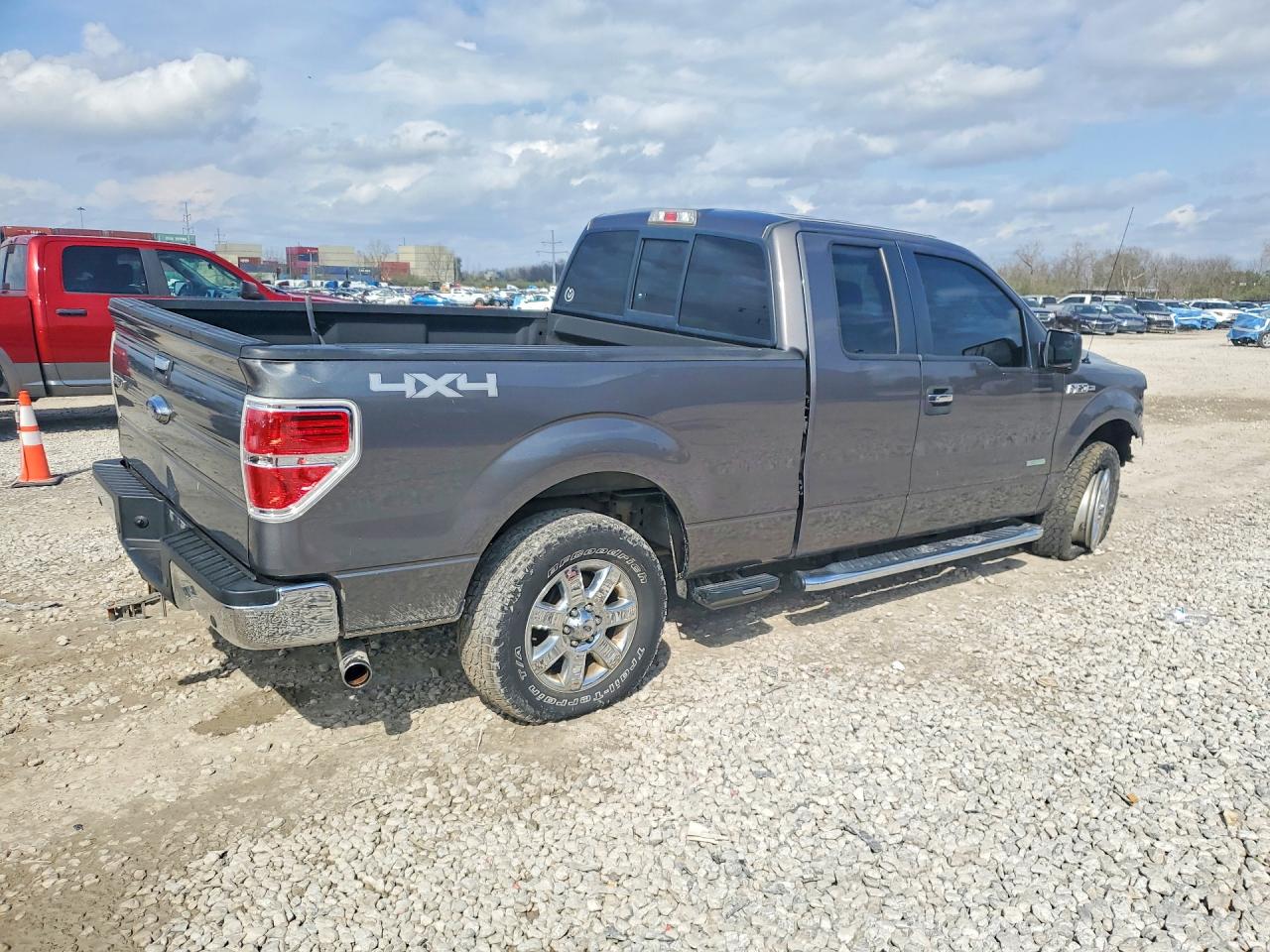 2014 Ford F150 Super Cab Gray vin: 1FTFX1ET6EFB68373