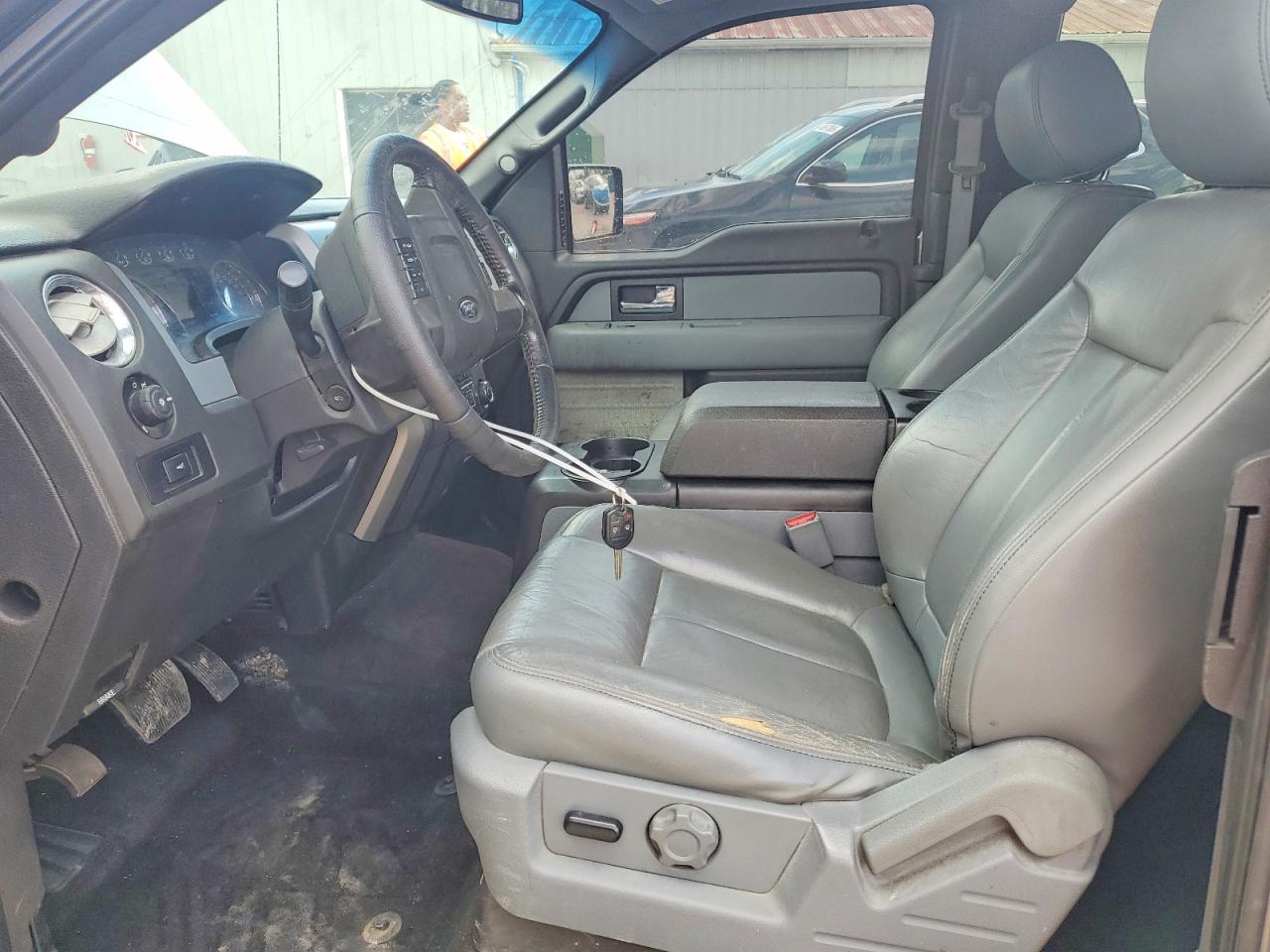 2014 Ford F150 Super Cab Gray vin: 1FTFX1ET6EFB68373