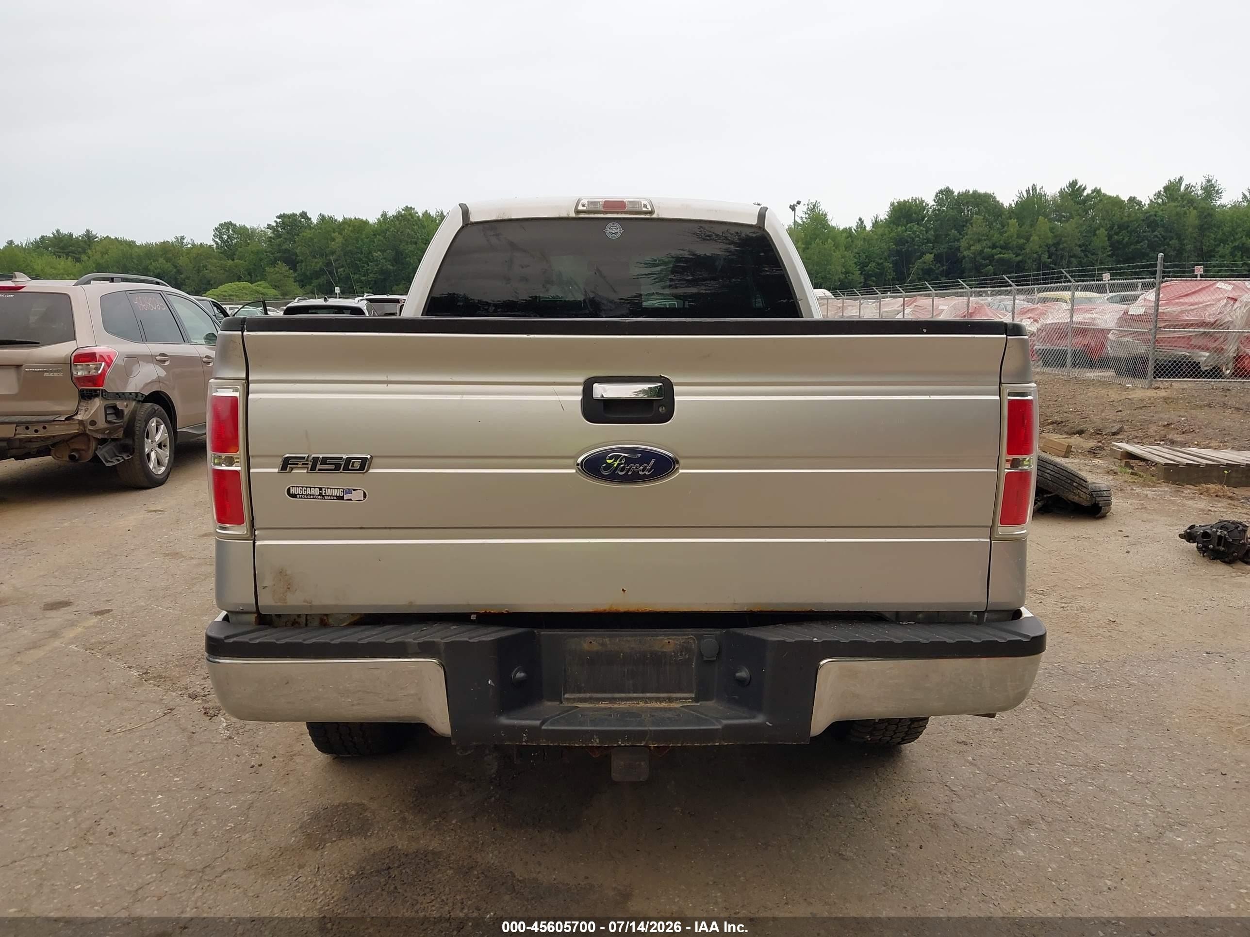 2011 Ford F-150 Xlt Silver vin: 1FTFX1ET7BFC41228