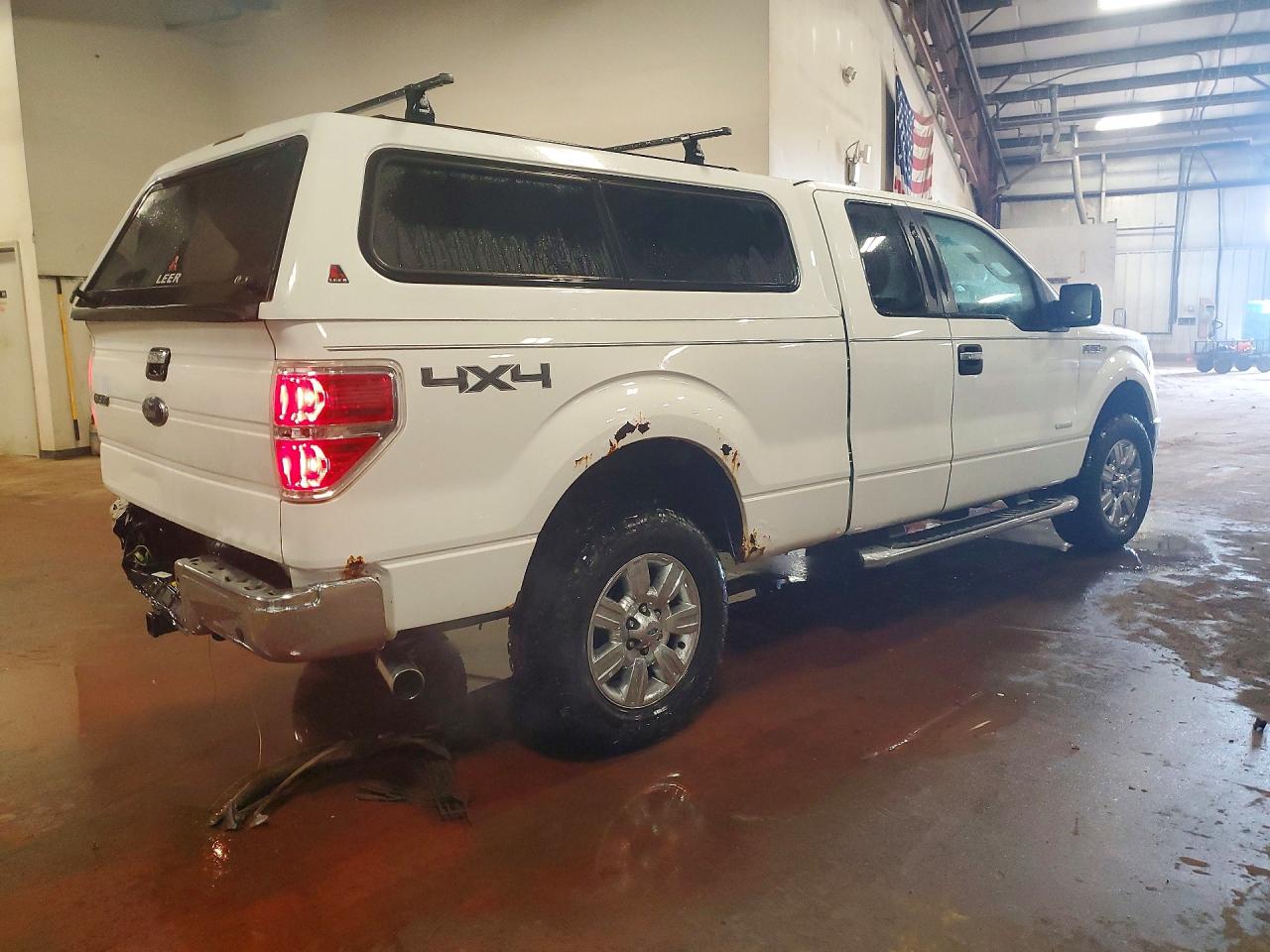 2012 Ford F150 Super Cab White vin: 1FTFX1ET7CFC32658