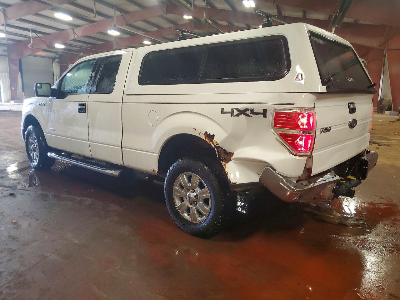 2012 Ford F150 Super Cab White vin: 1FTFX1ET7CFC32658