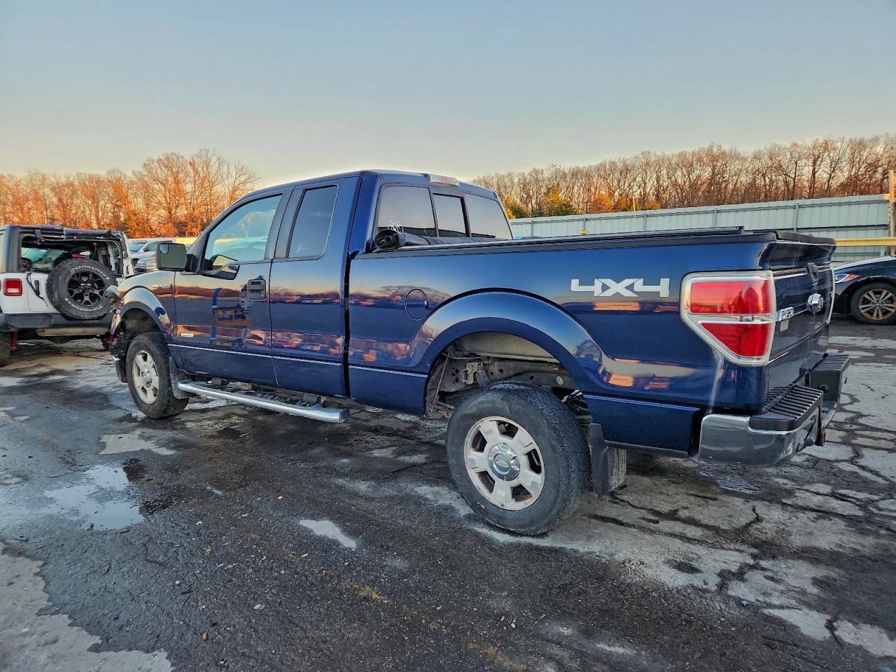 2012 Ford F150 Super Cab Blue vin: 1FTFX1ET7CFC41019