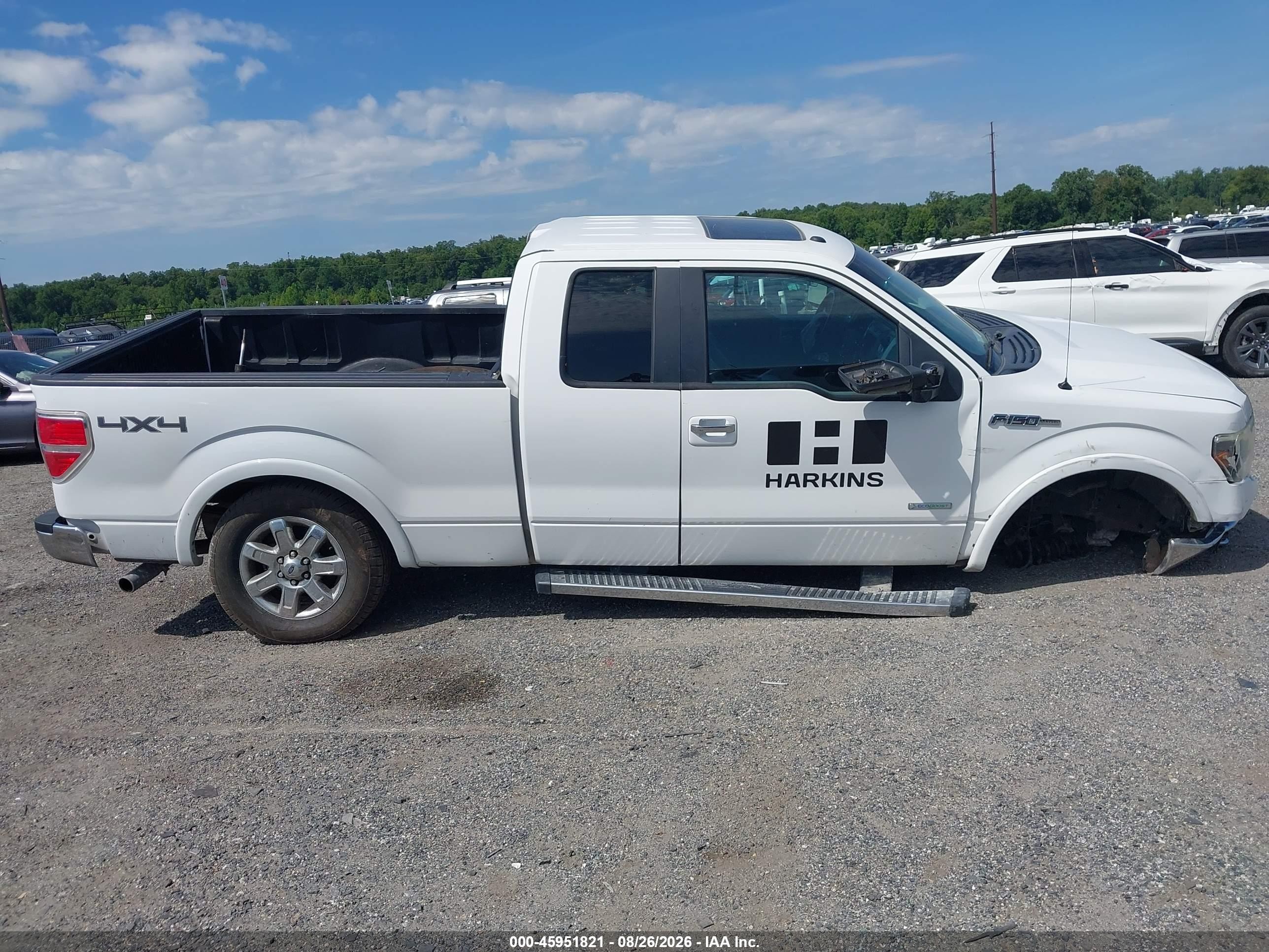 2014 Ford F-150 Lariat White vin: 1FTFX1ET7EFB67619