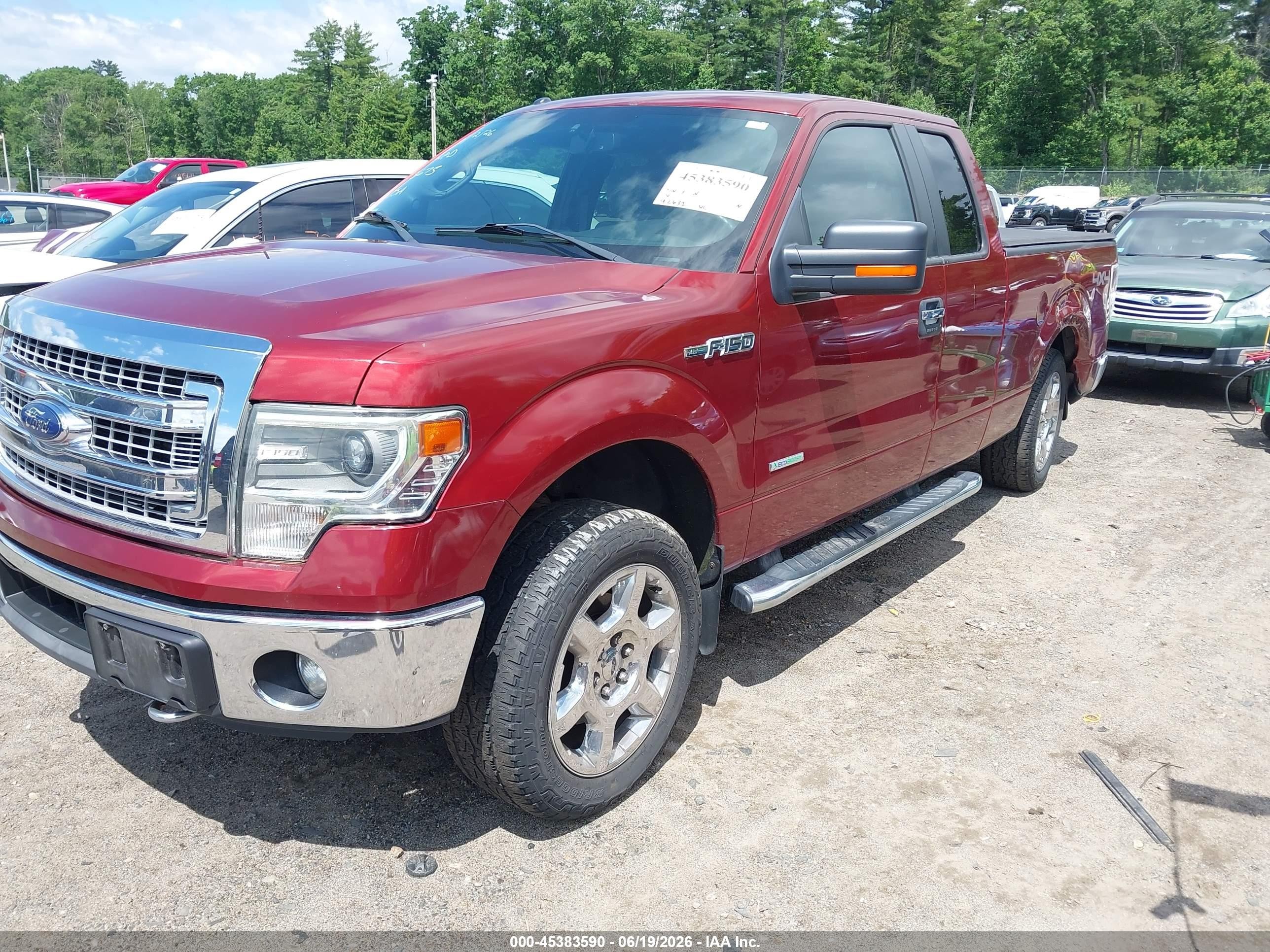 2014 Ford F-150 Xlt Red vin: 1FTFX1ET7EKF13675