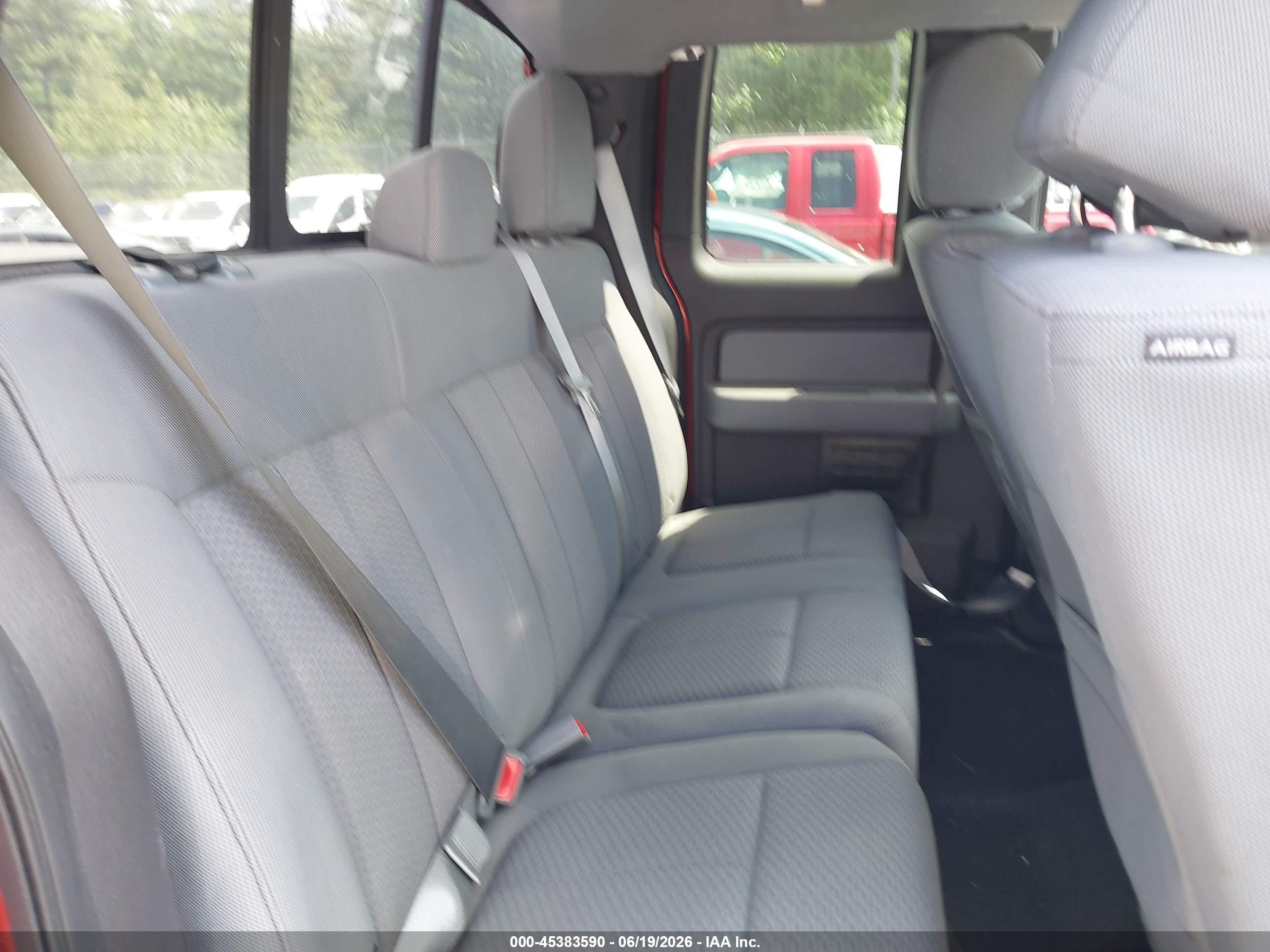2014 Ford F-150 Xlt Red vin: 1FTFX1ET7EKF13675