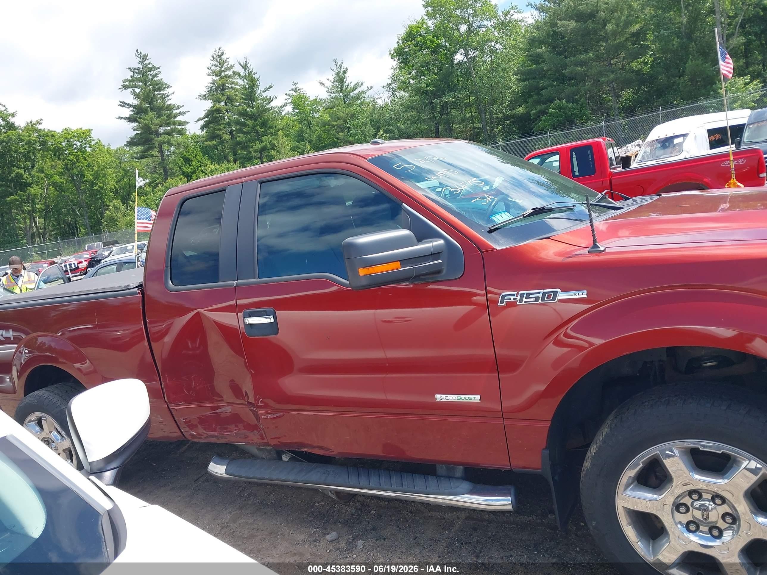 2014 Ford F-150 Xlt Red vin: 1FTFX1ET7EKF13675