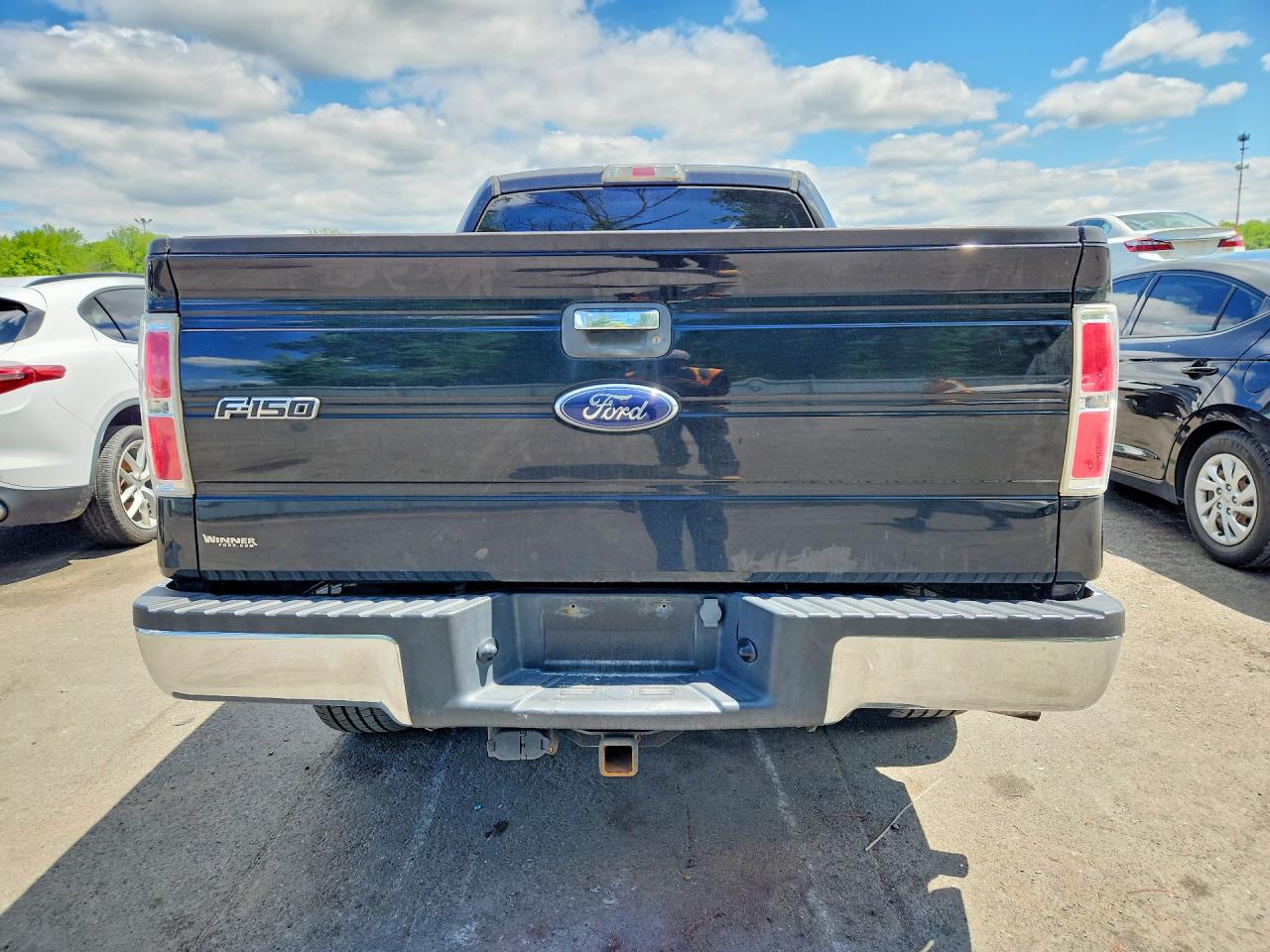 2011 Ford F150 Super Cab Black vin: 1FTFX1ET8BFB62621