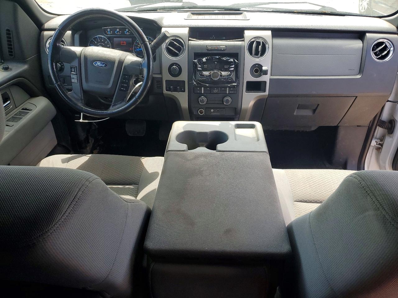 2011 Ford F150 Super Cab White vin: 1FTFX1ET8BFD25963
