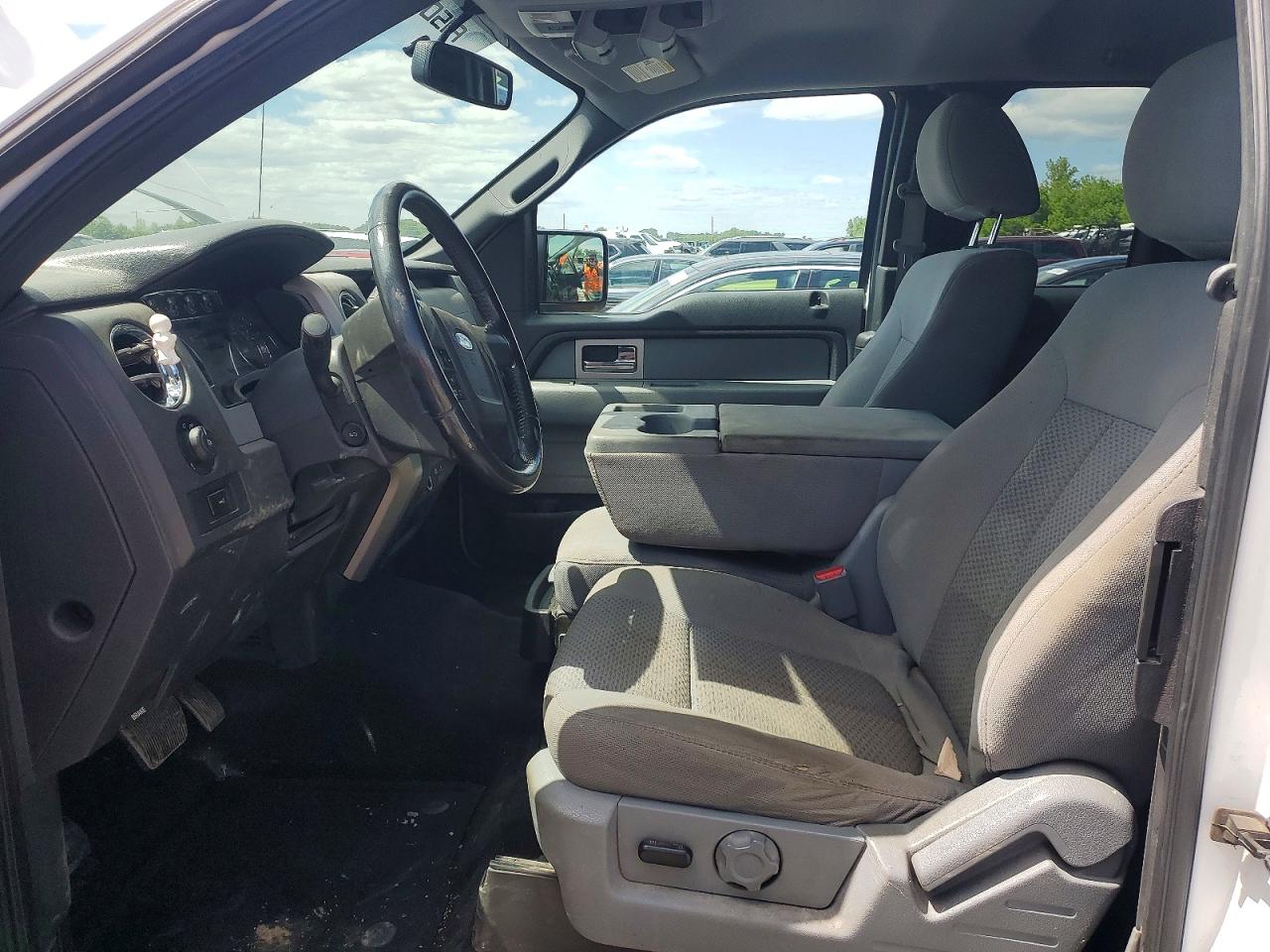 2011 Ford F150 Super Cab White vin: 1FTFX1ET8BFD25963