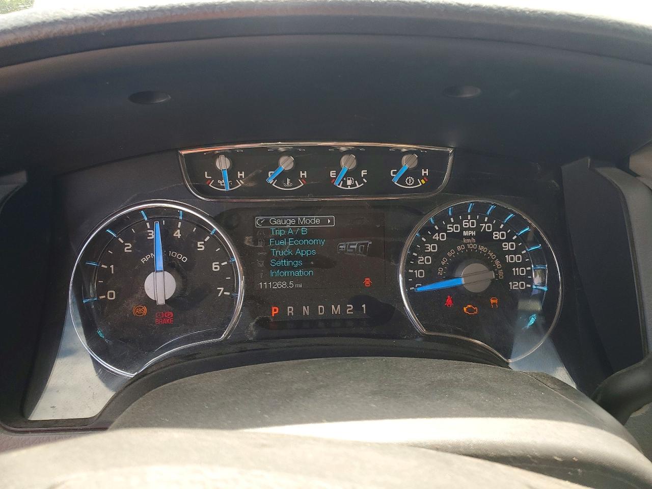 2011 Ford F150 Super Cab White vin: 1FTFX1ET8BFD25963
