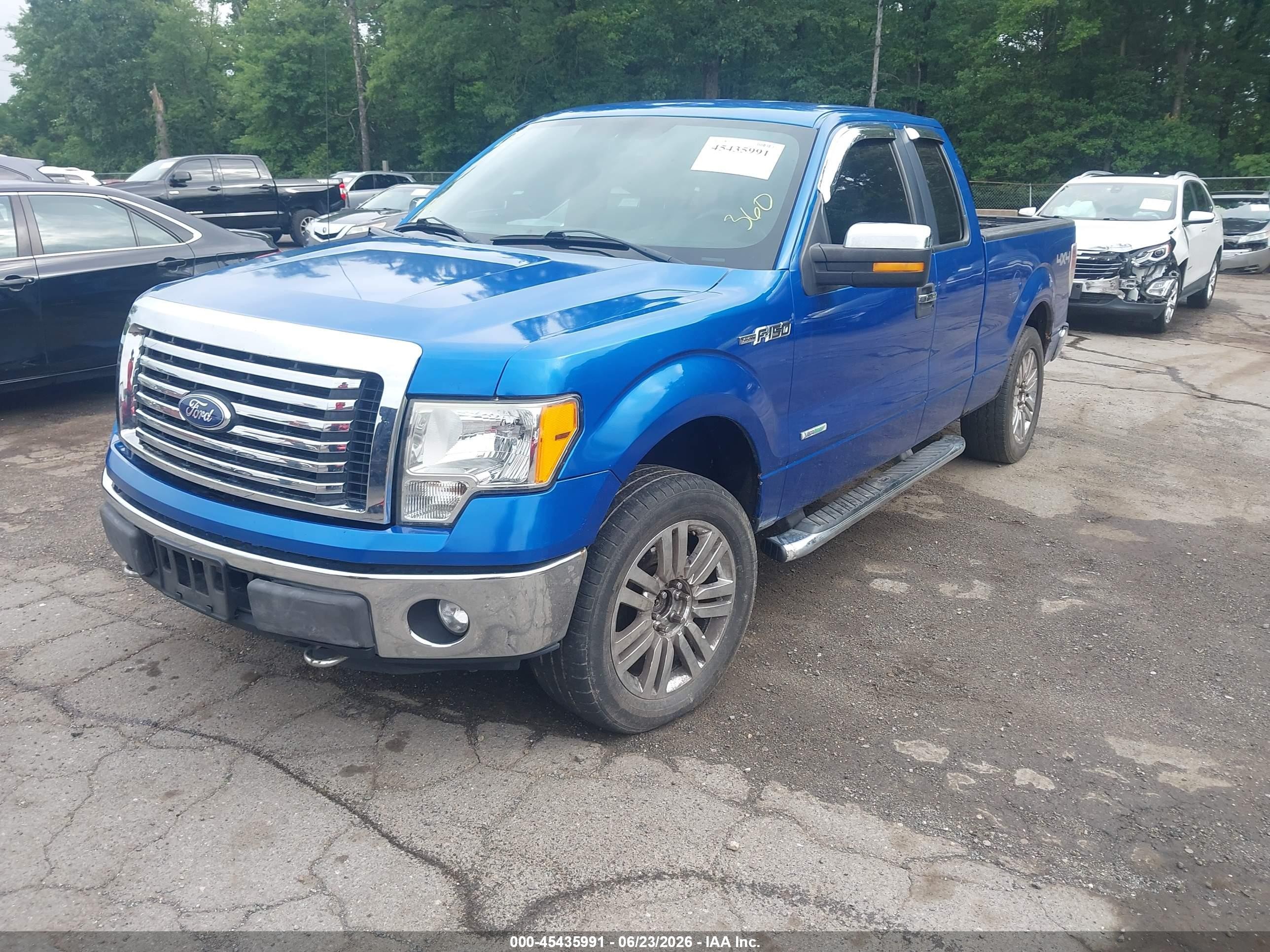 2011 Ford F-150   Blue vin: 1FTFX1ET8BKD62048