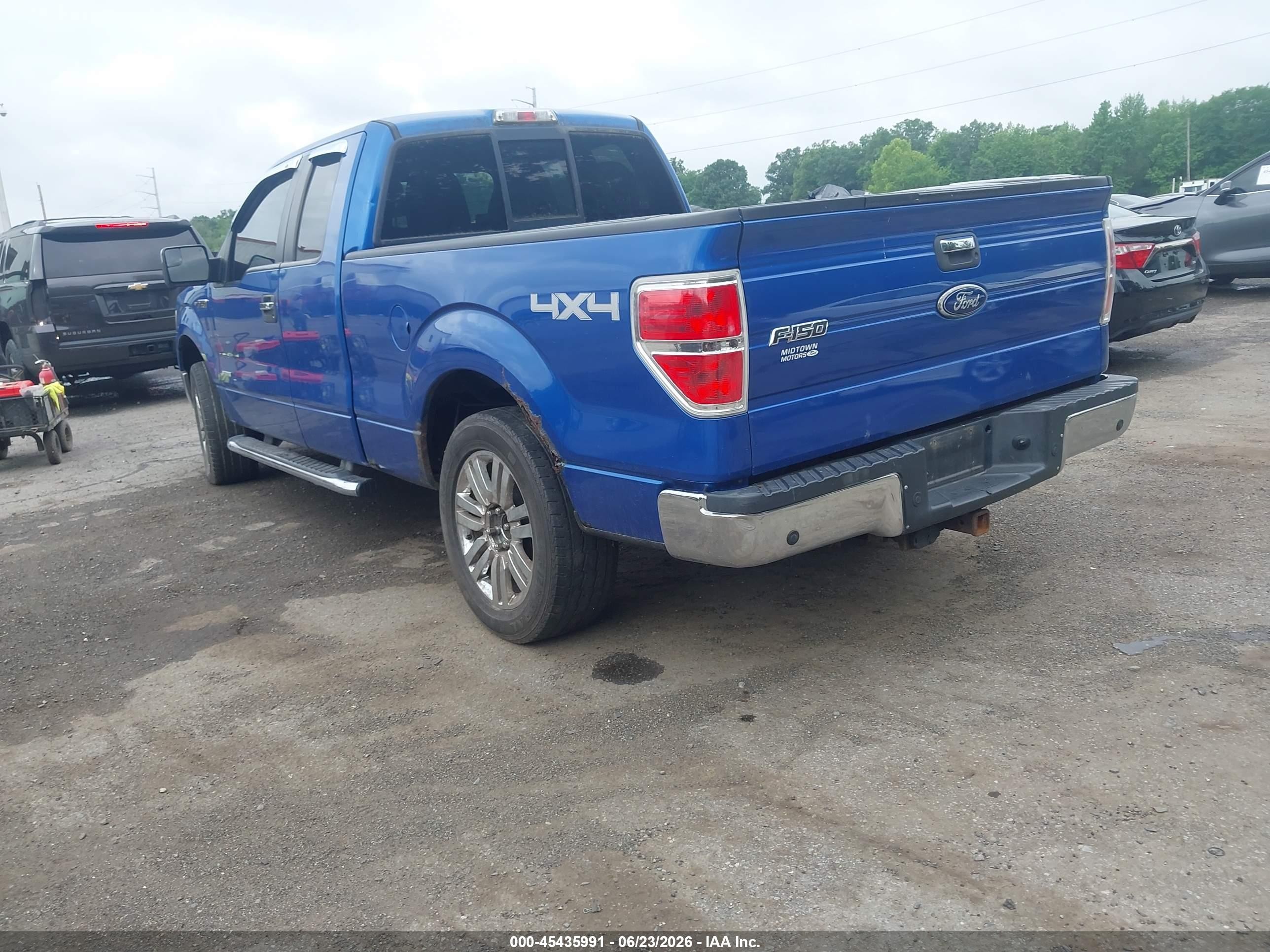 2011 Ford F-150   Blue vin: 1FTFX1ET8BKD62048