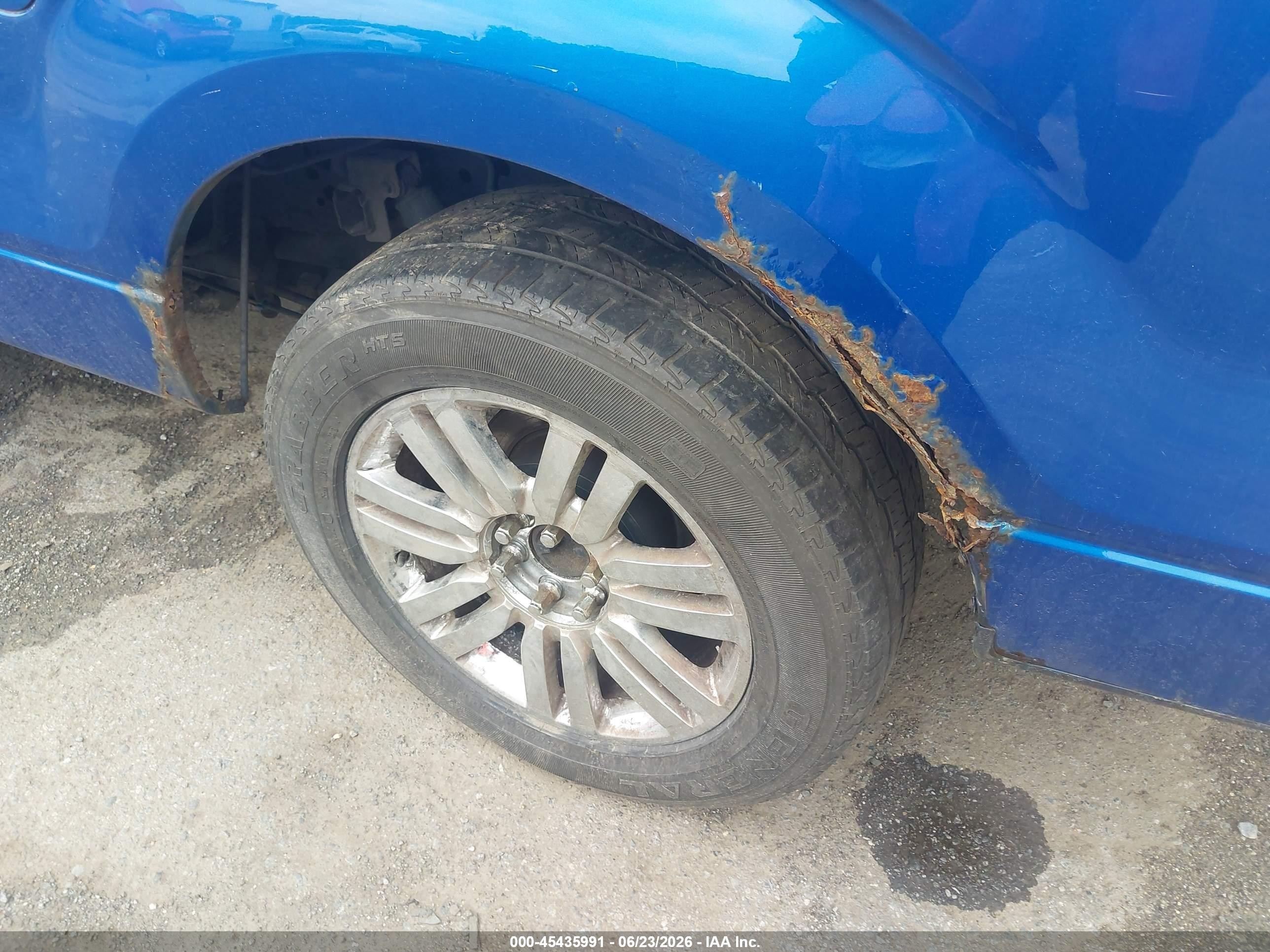 2011 Ford F-150   Blue vin: 1FTFX1ET8BKD62048