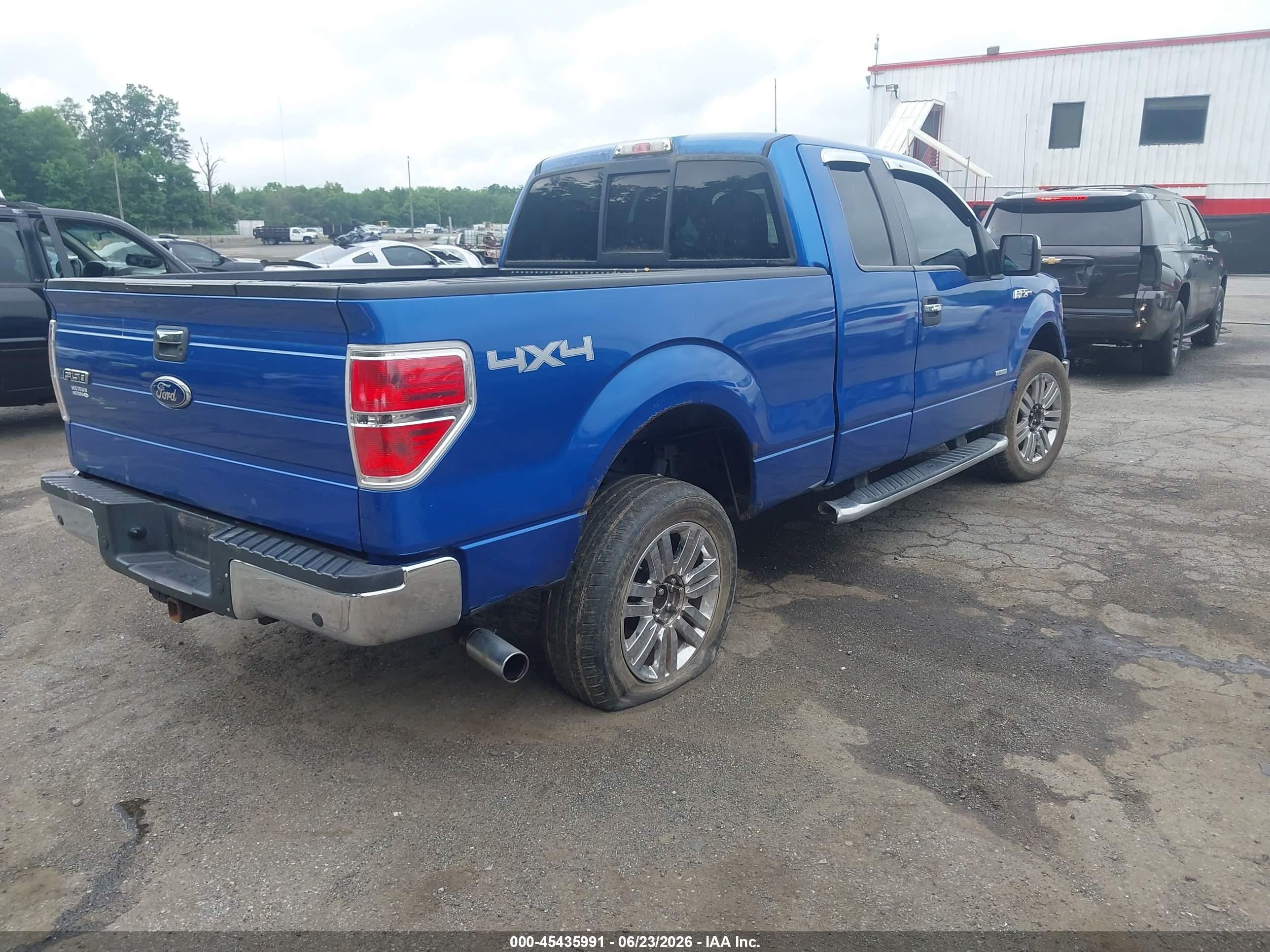 2011 Ford F-150   Blue vin: 1FTFX1ET8BKD62048