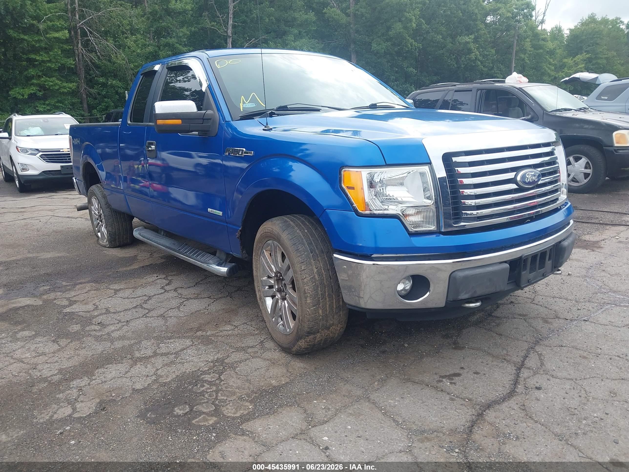 2011 Ford F-150   Blue vin: 1FTFX1ET8BKD62048