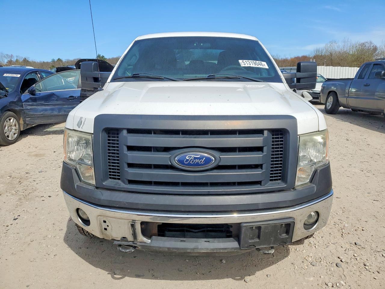 2012 Ford F150 Super Cab White vin: 1FTFX1ET8CKD11618
